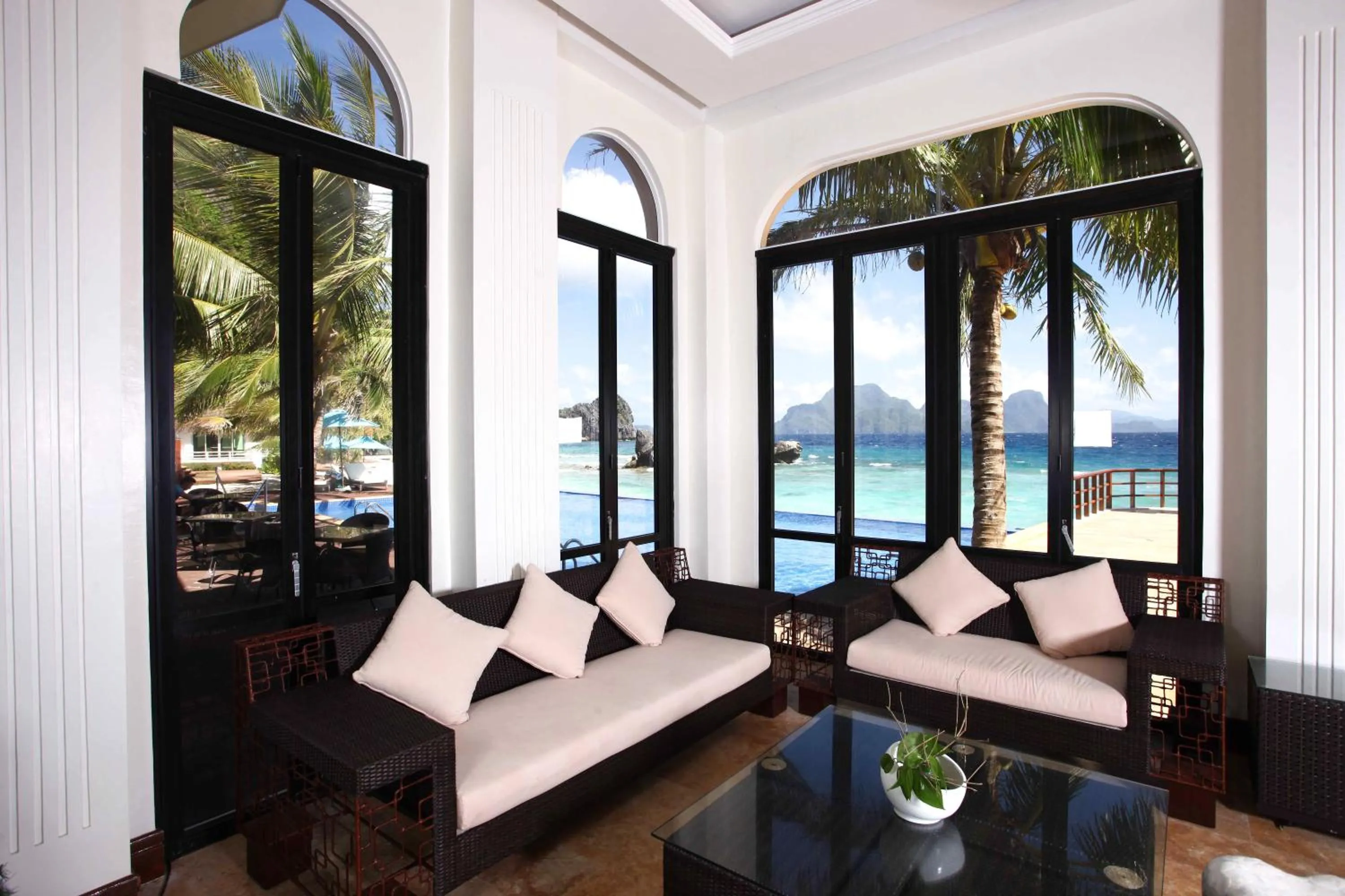 Lobby or reception in Matinloc Island Resort