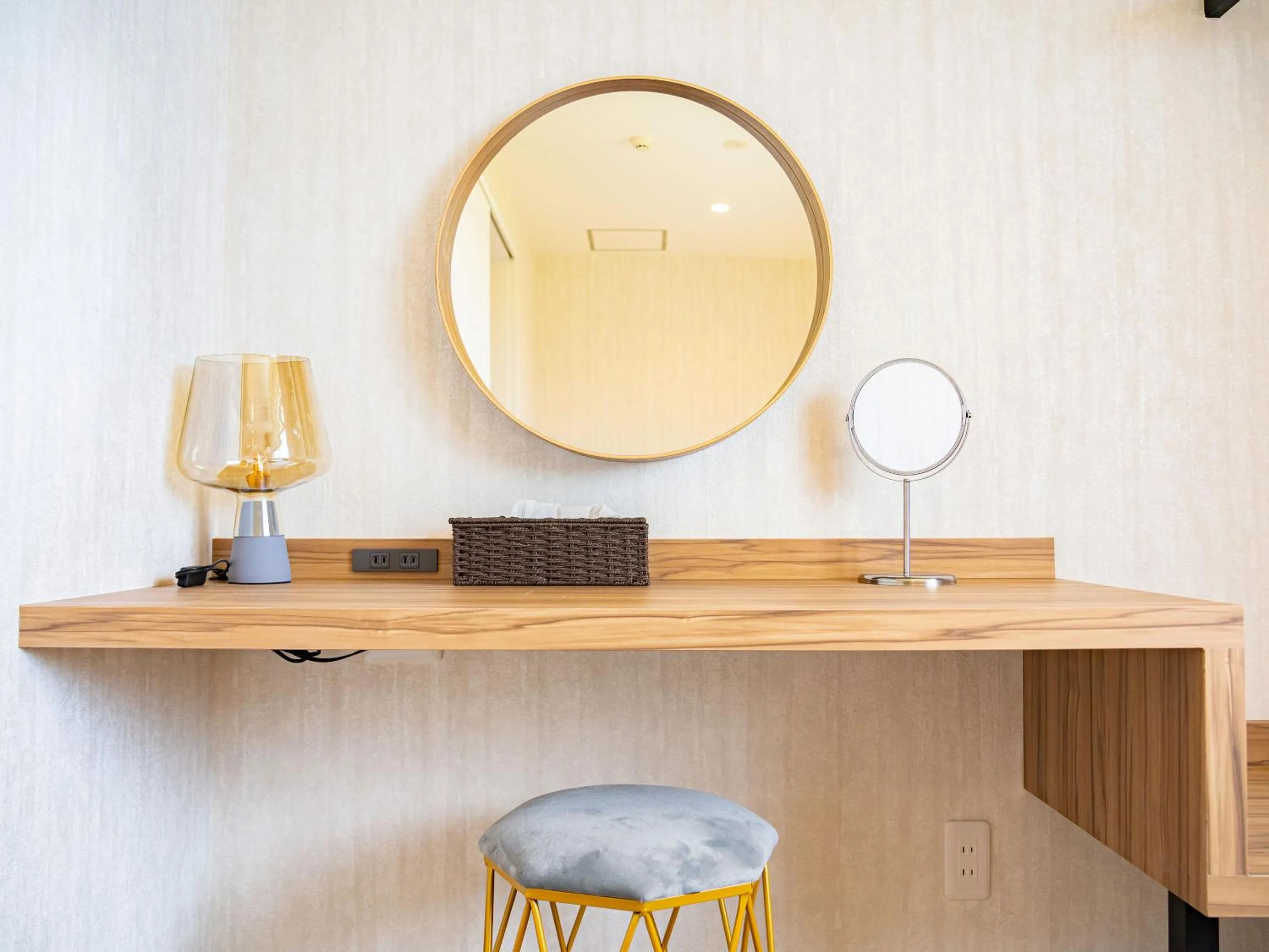 Photo of the whole room in Lulaliya