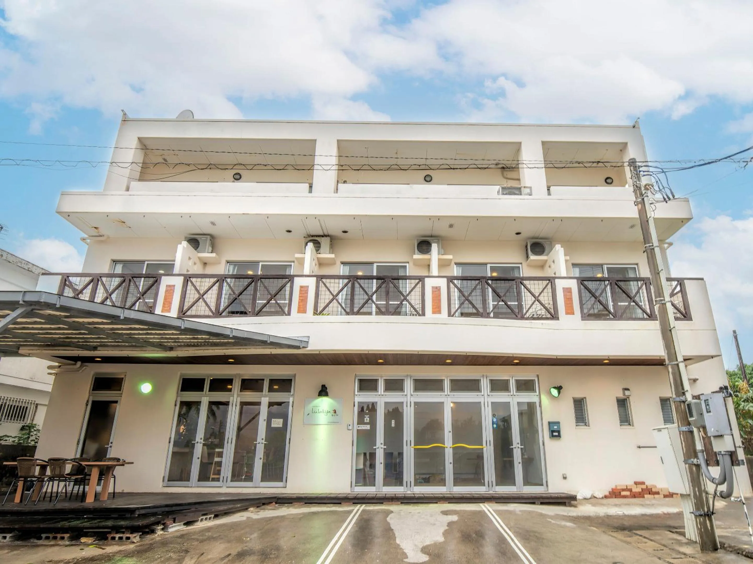 Property building in Lulaliya