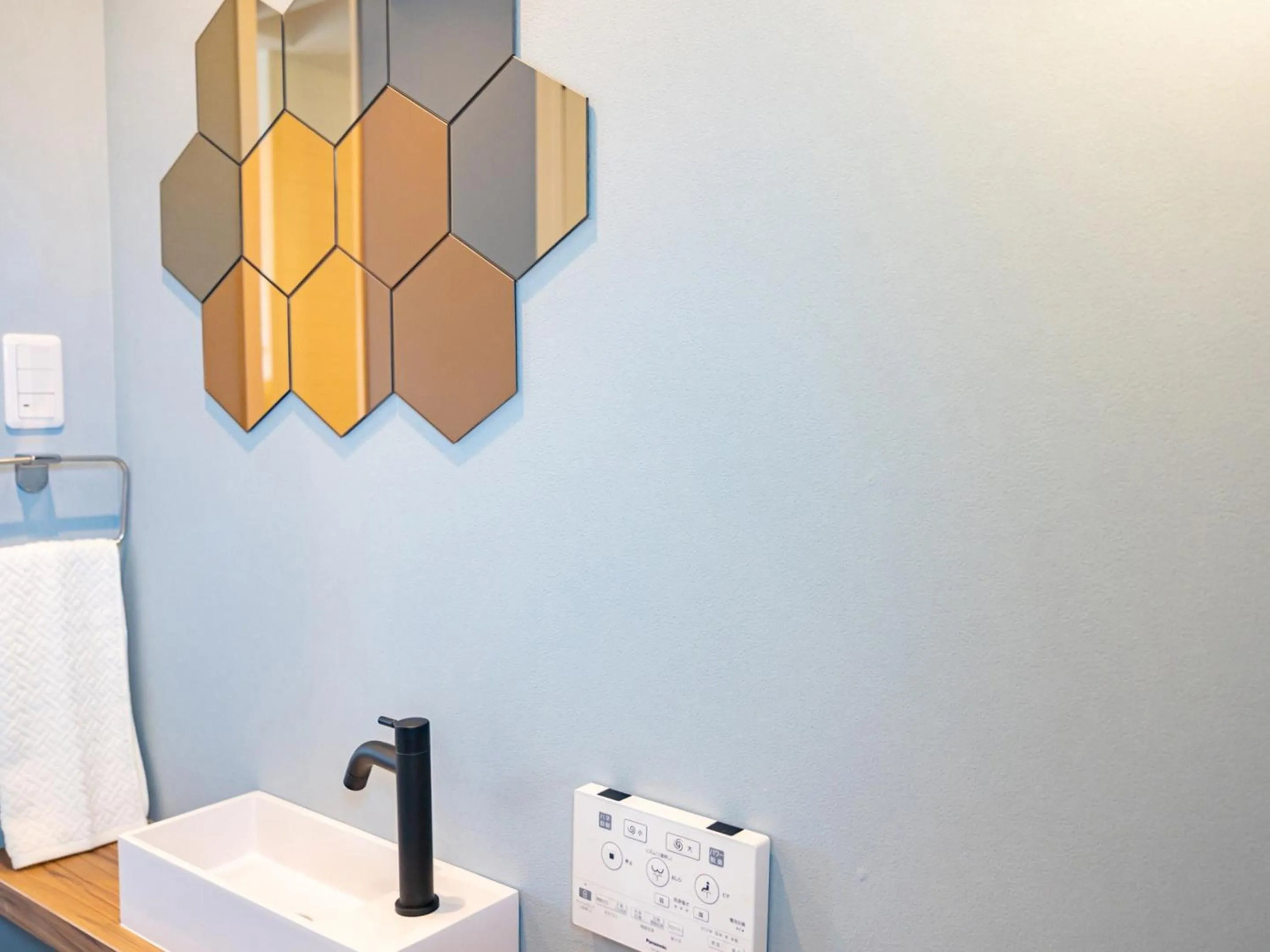 Photo of the whole room in Lulaliya