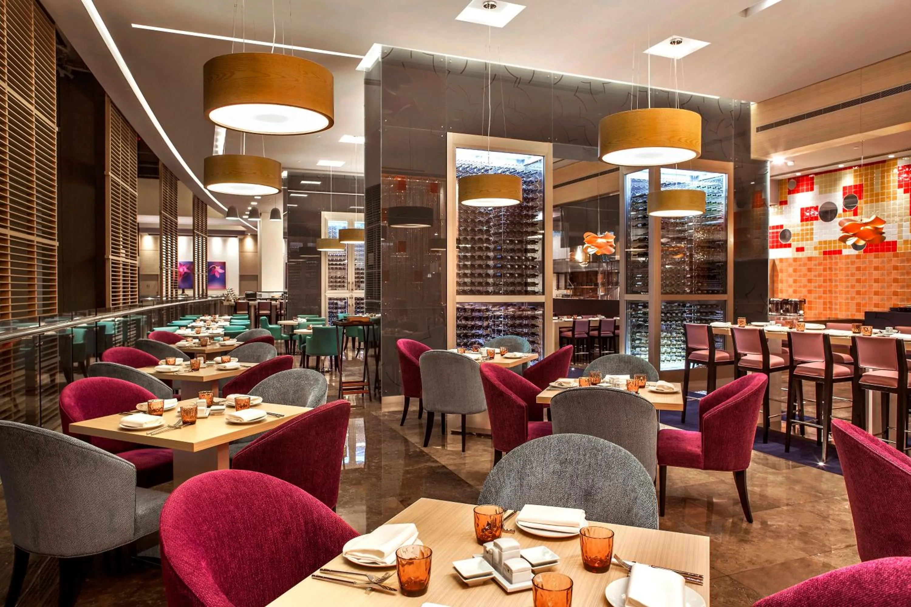 Restaurant/places to eat in Downtown Rotana