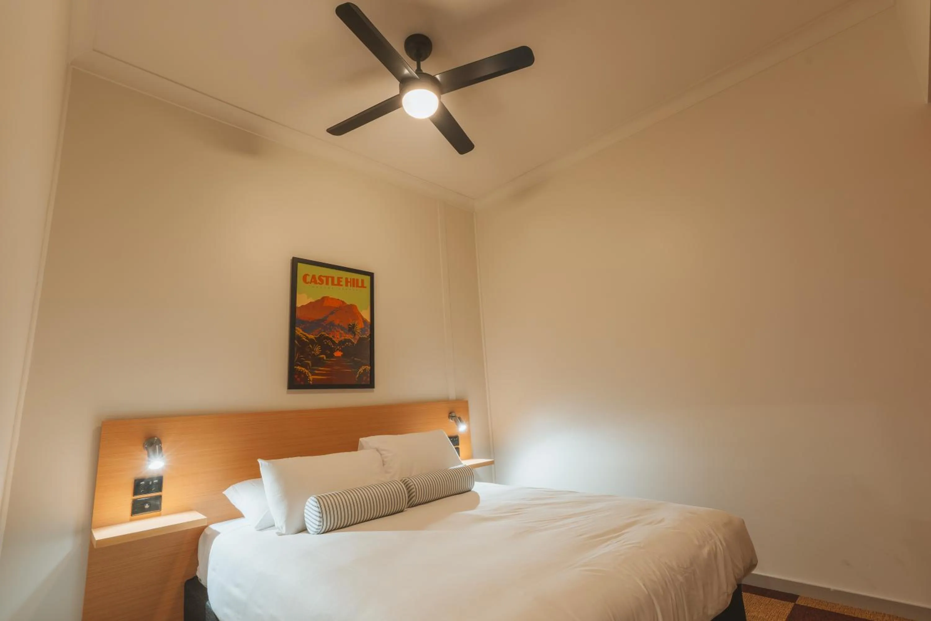 Bedroom, Bed in Hotel Allen