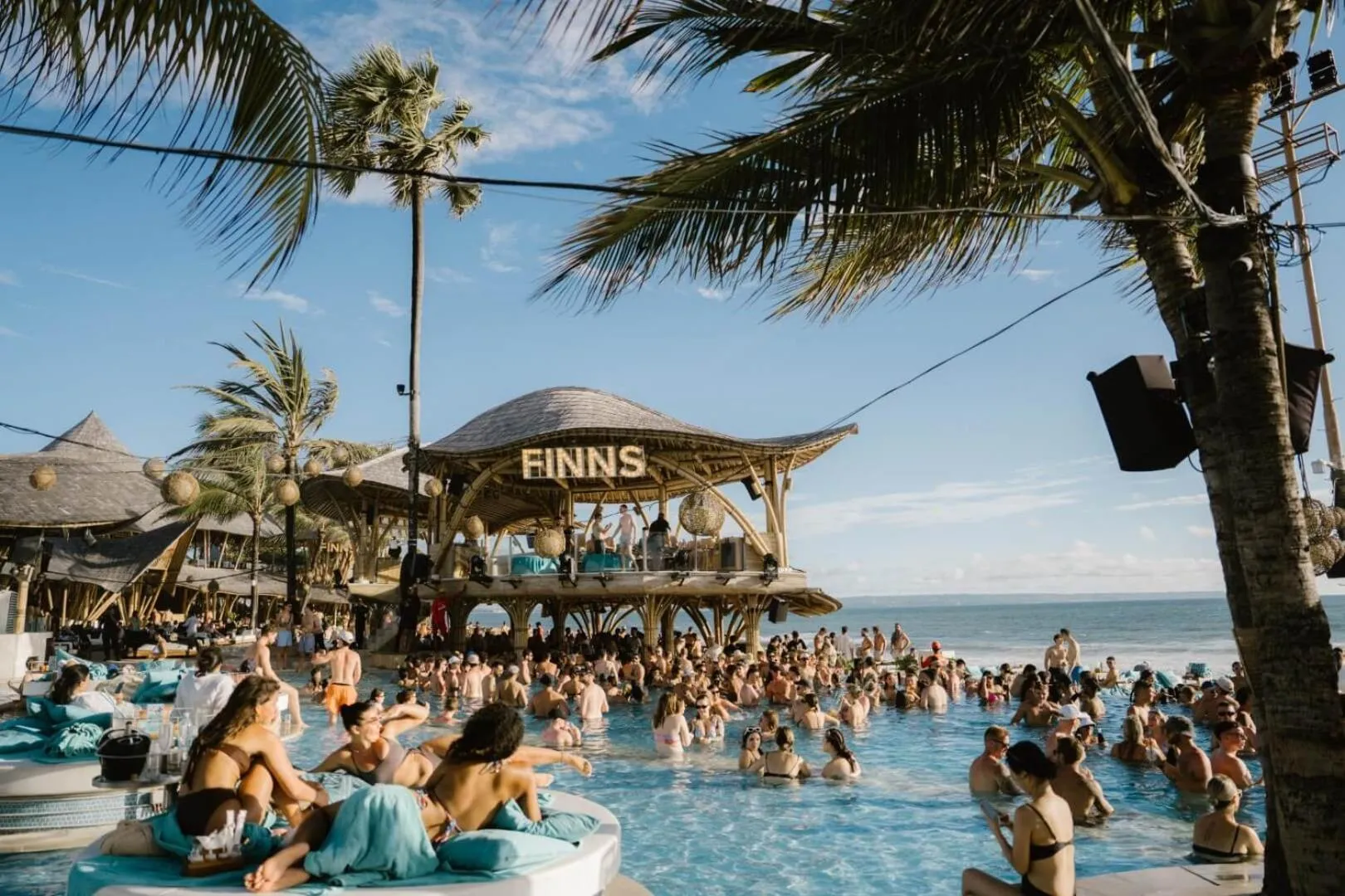 Day in The Wina Villa Canggu by The Wina Resorts