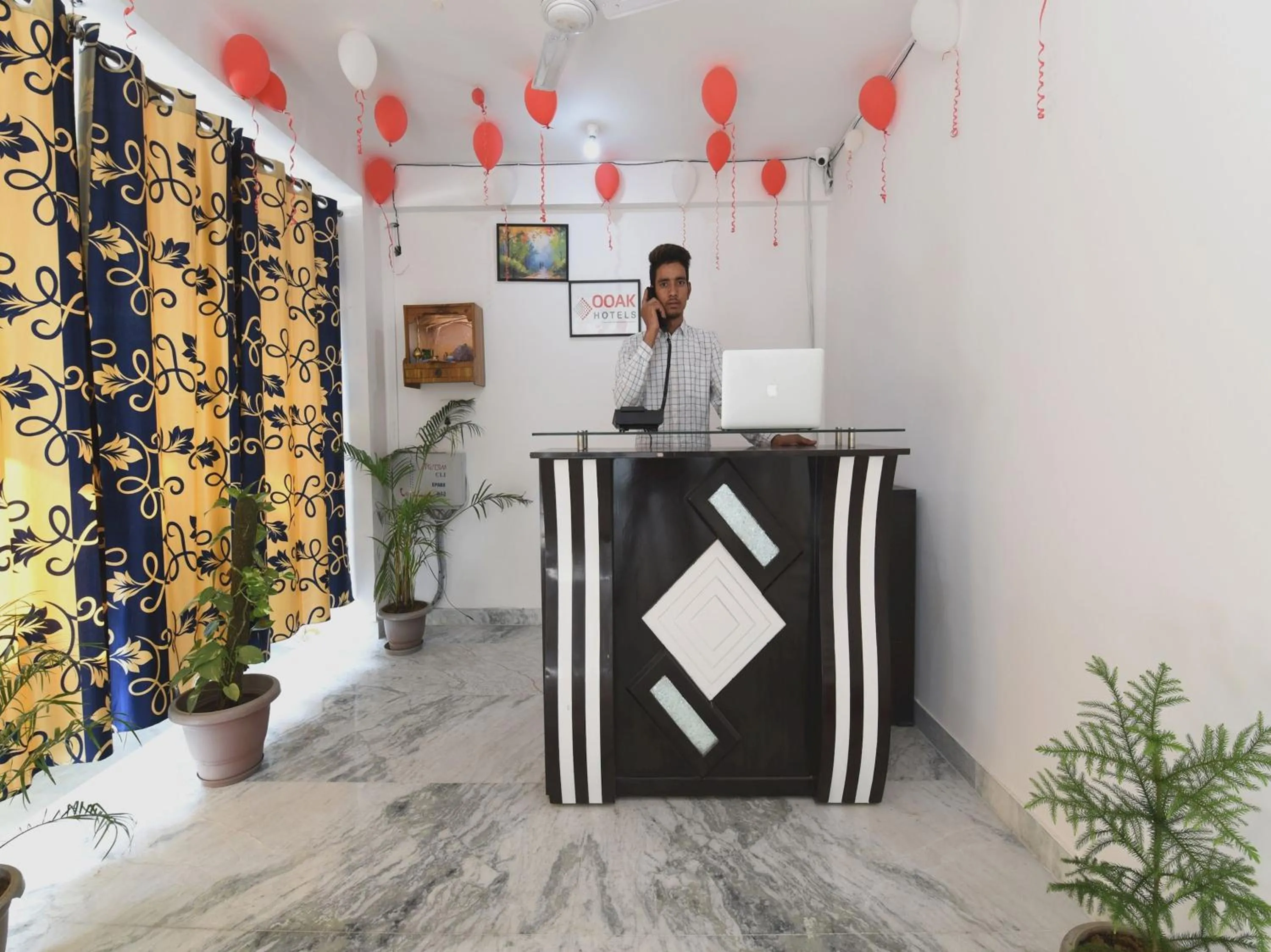 Lobby or reception in Hotel O Ooak Hotels Delta