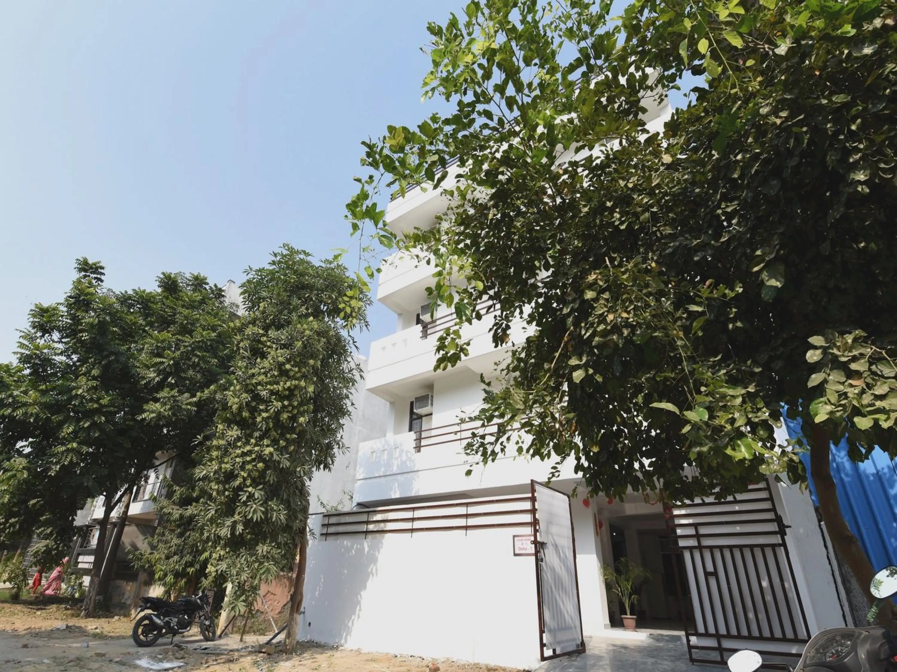 Property building in Hotel O Ooak Hotels Delta