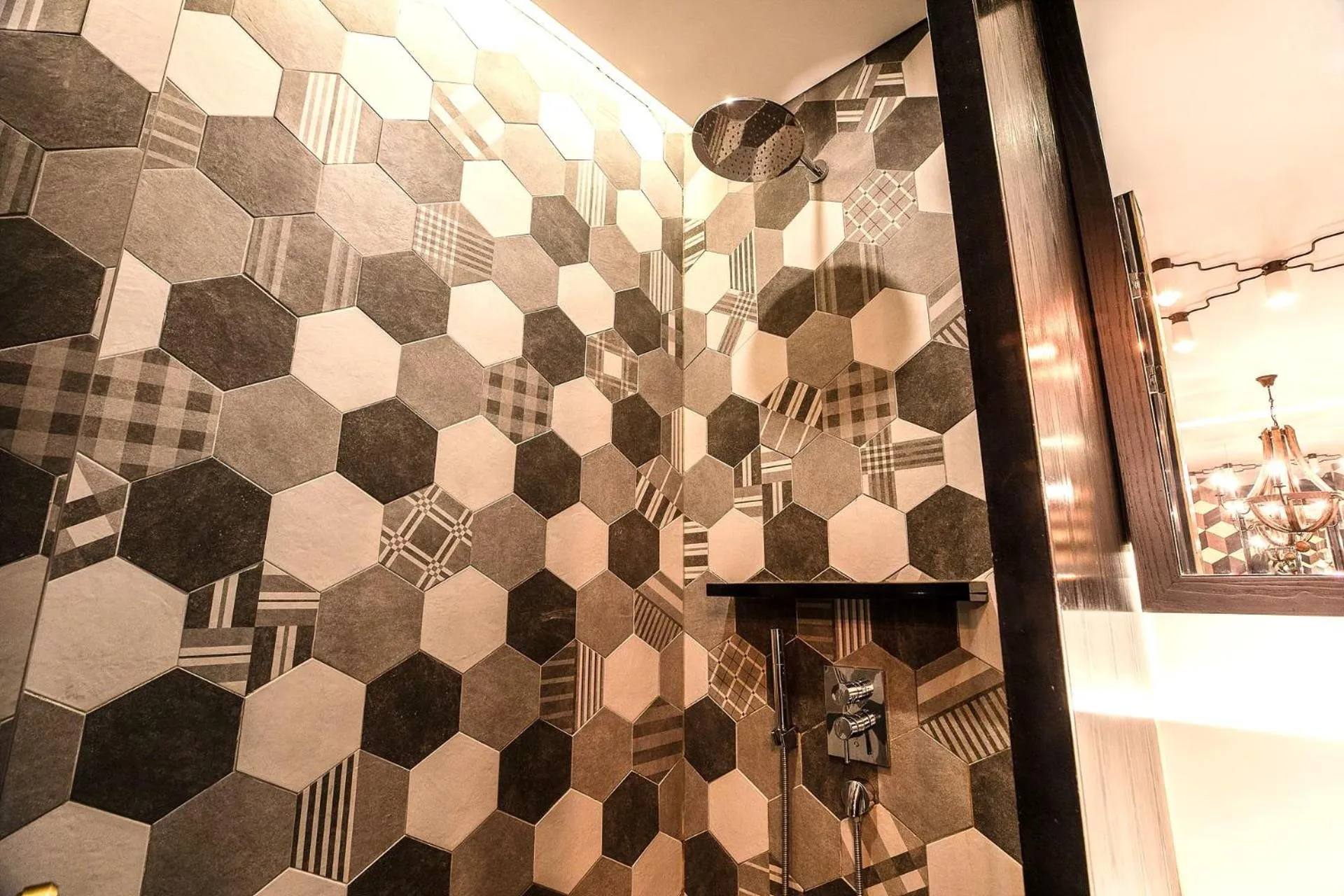 Shower in Hotel The Designers Cheongnyangni