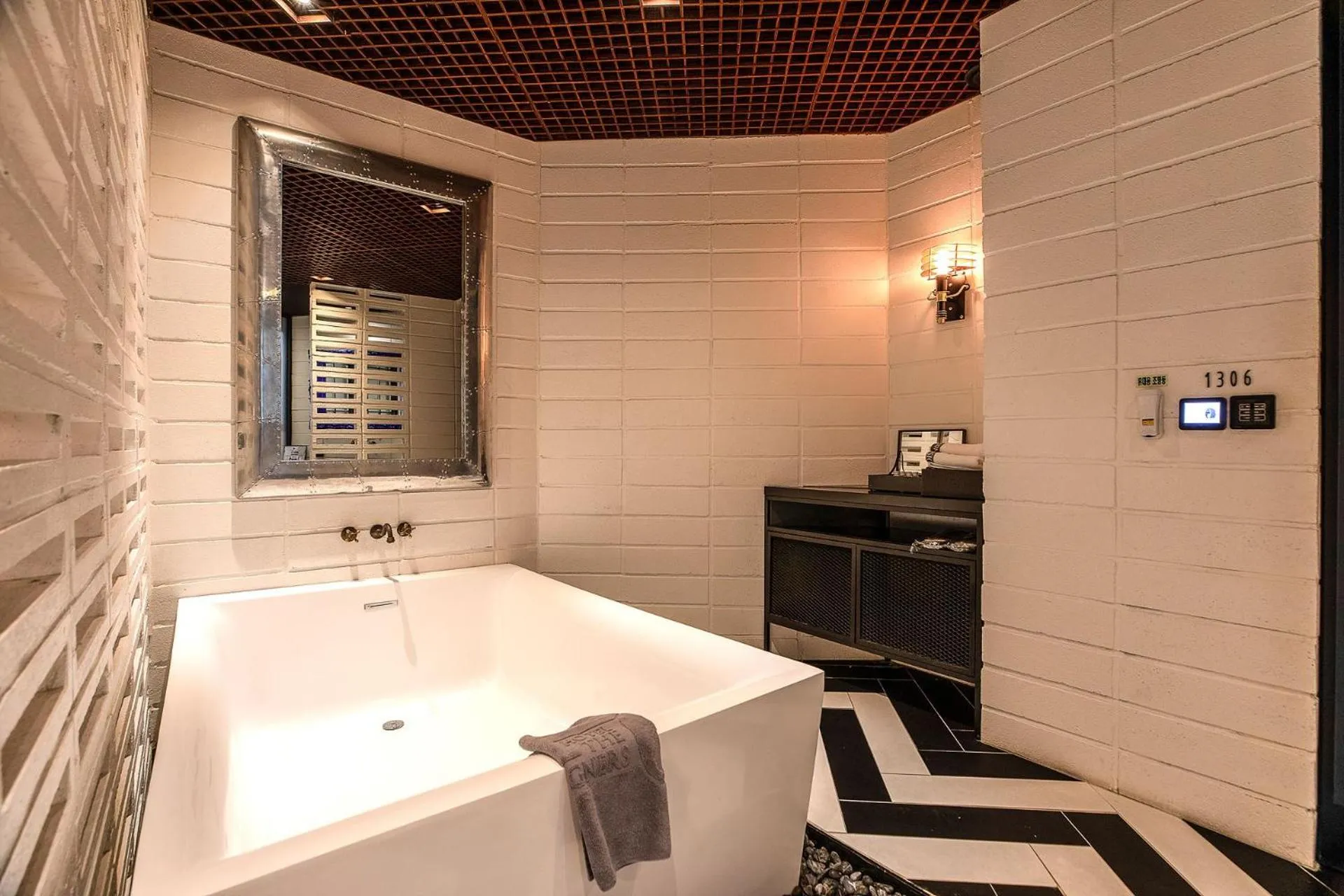 Bath in Hotel The Designers Cheongnyangni