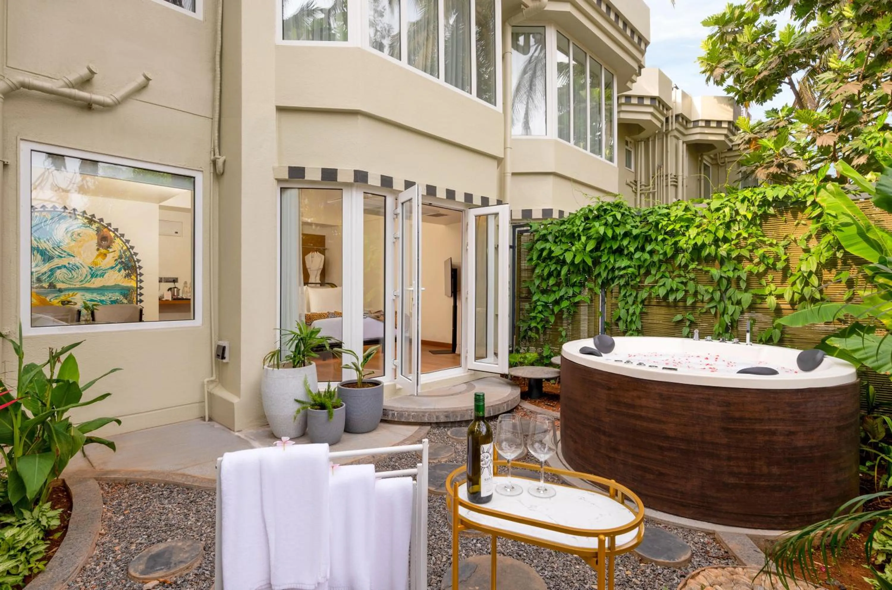 Open Air Bath in Orchid Passaros Benaulim Goa - Adults Only