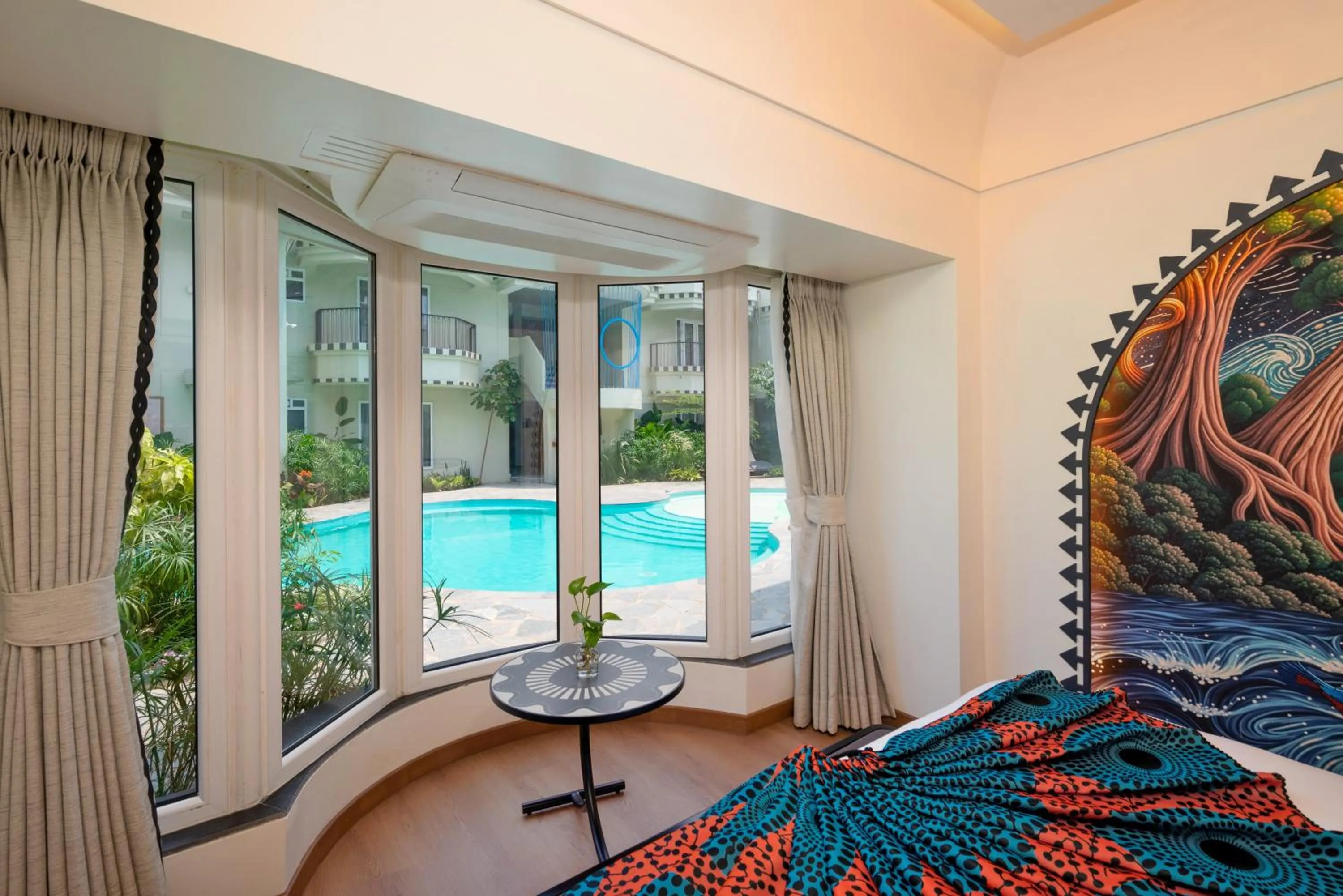 Pool view, Bed in Orchid Passaros Benaulim Goa - Adults Only