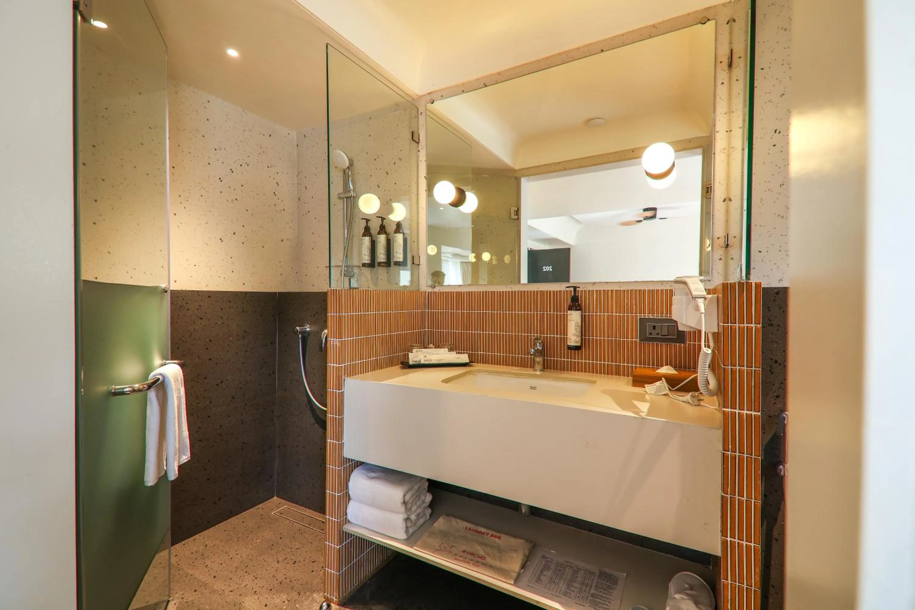 Bathroom in Orchid Passaros Benaulim Goa - Adults Only