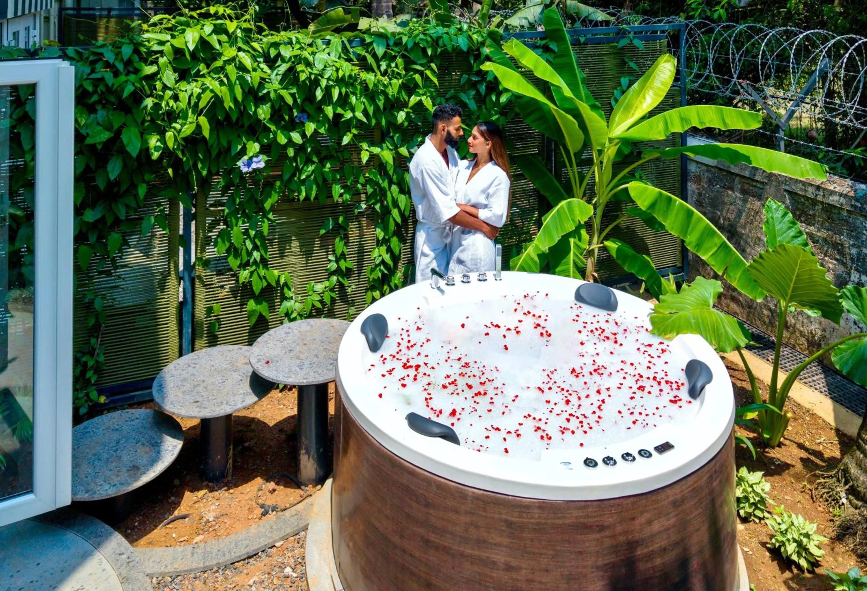 Garden in Orchid Passaros Benaulim Goa - Adults Only