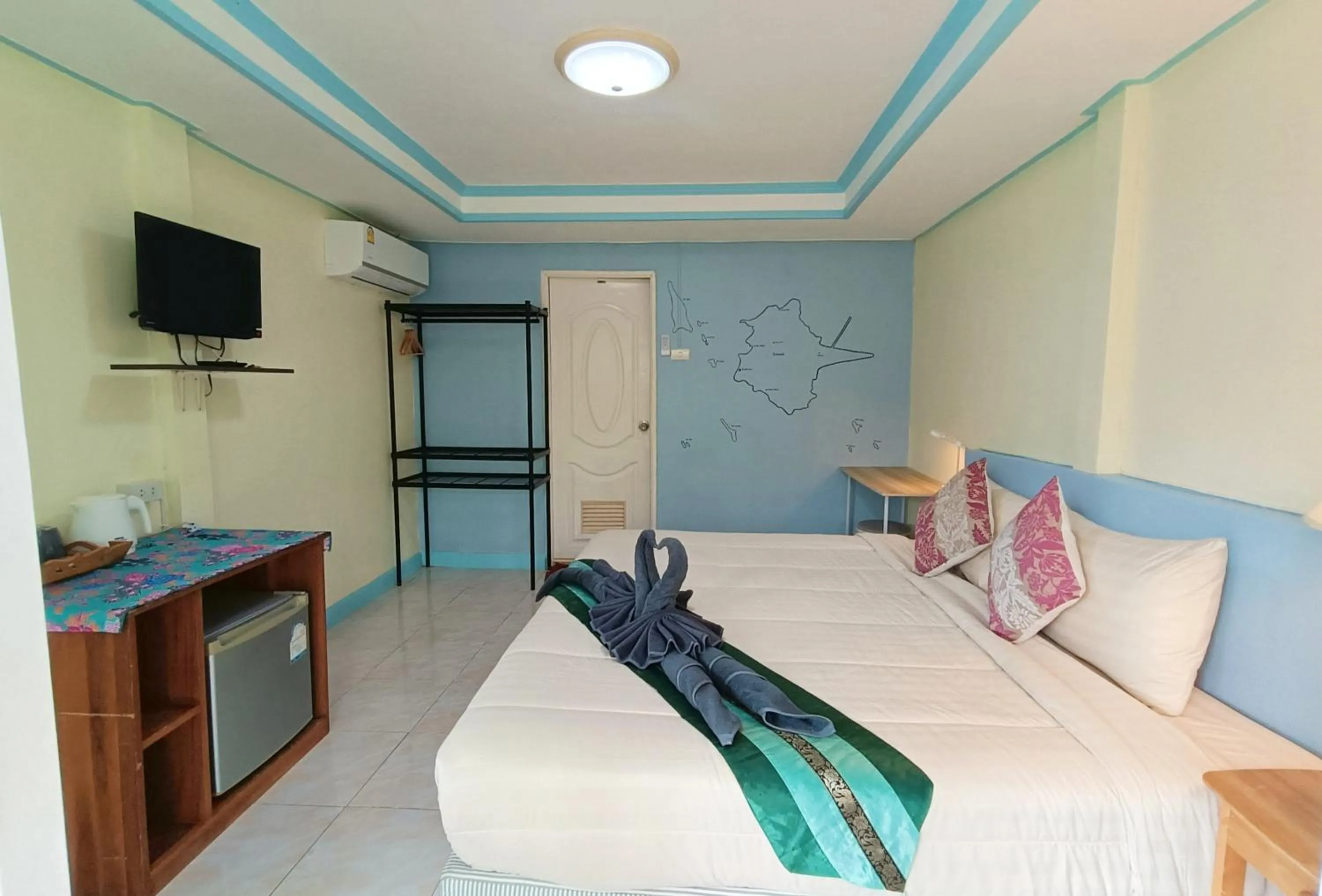 Bed in Forever Kohmook Bungalows