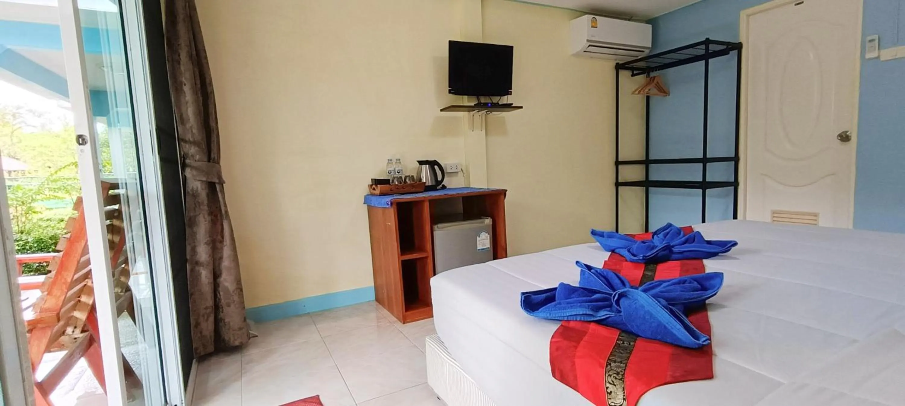 Forever Kohmook Bungalows