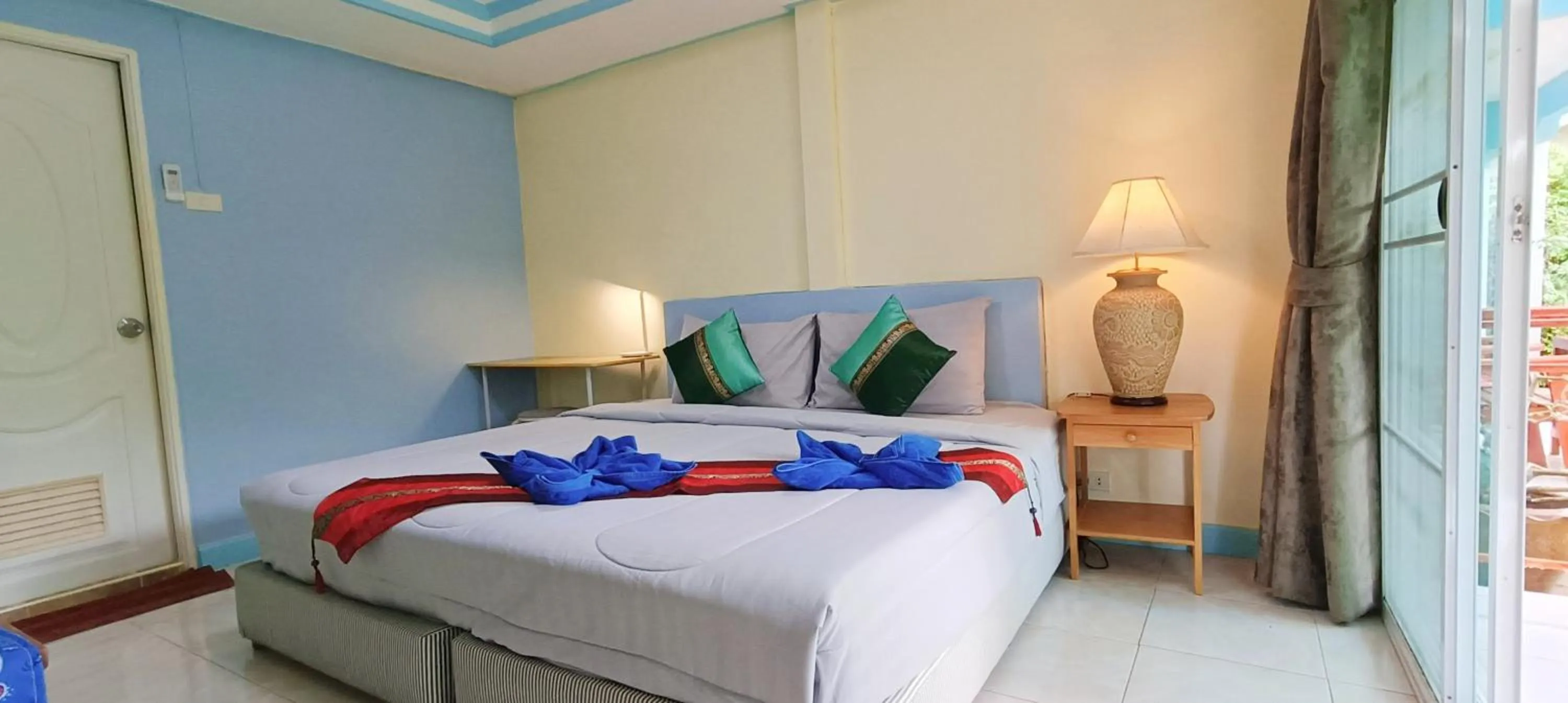 Bed in Forever Kohmook Bungalows