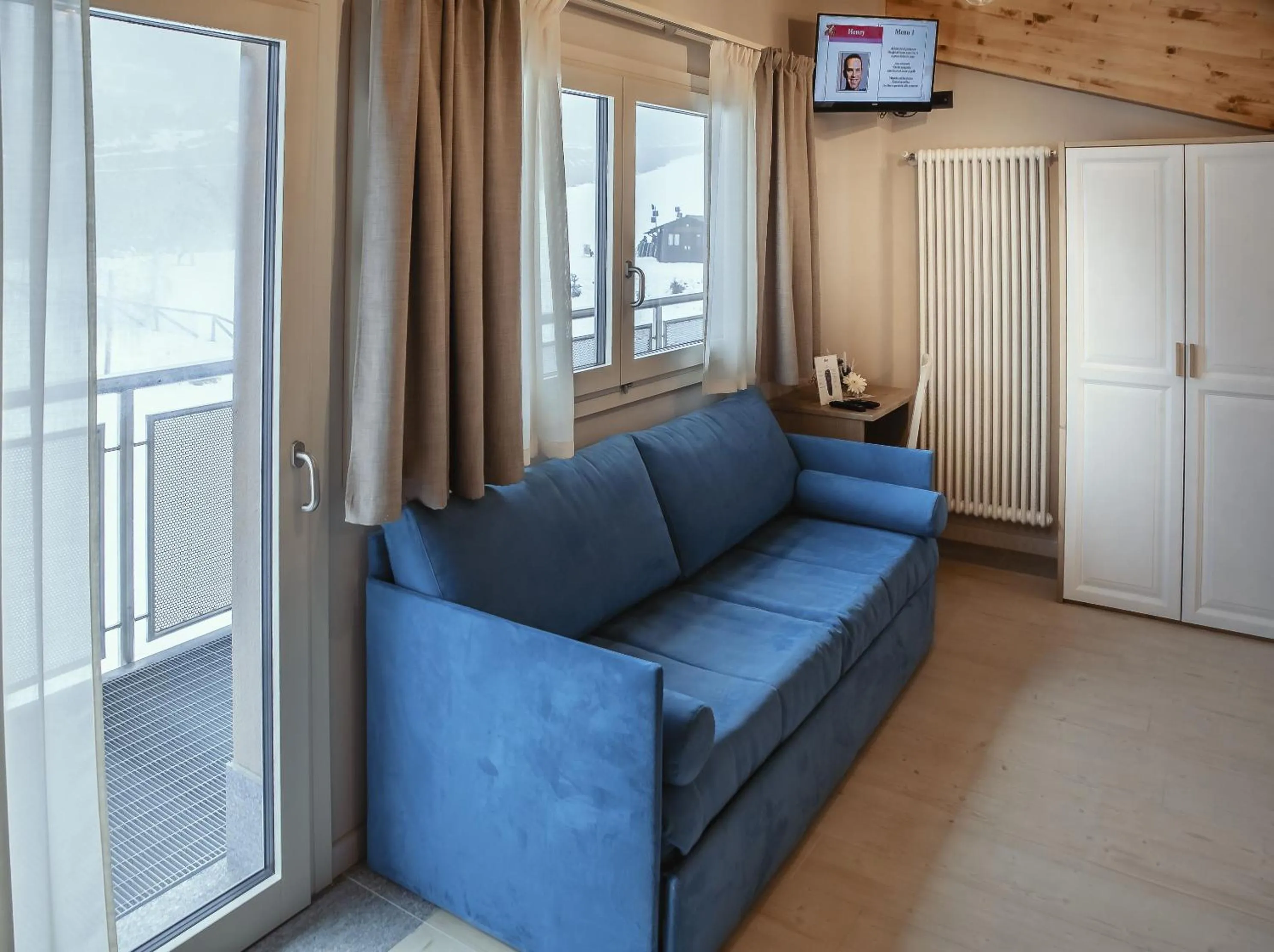 TV and multimedia in Hotel Laghetto