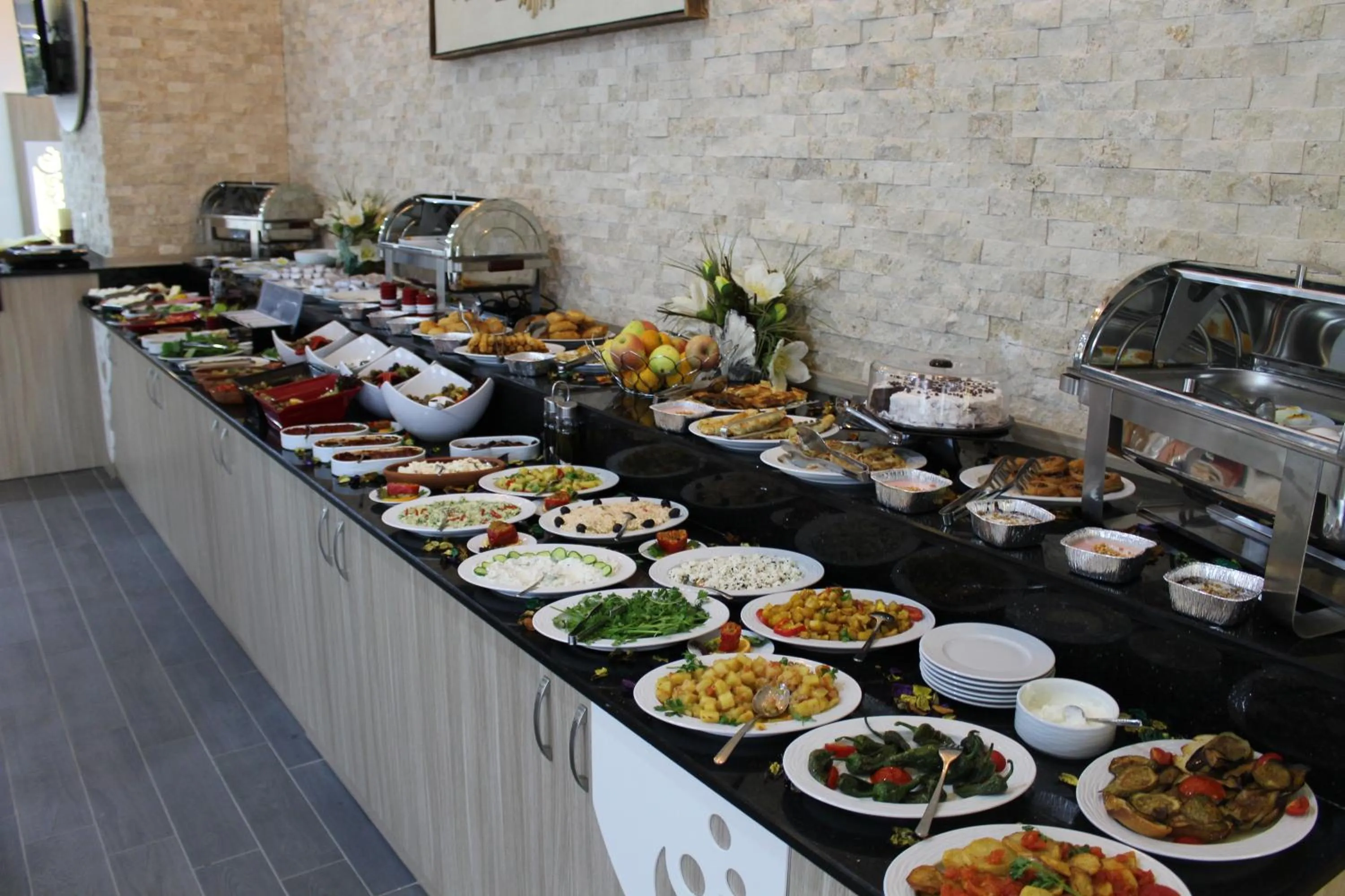 Continental breakfast in Hotel La Bella