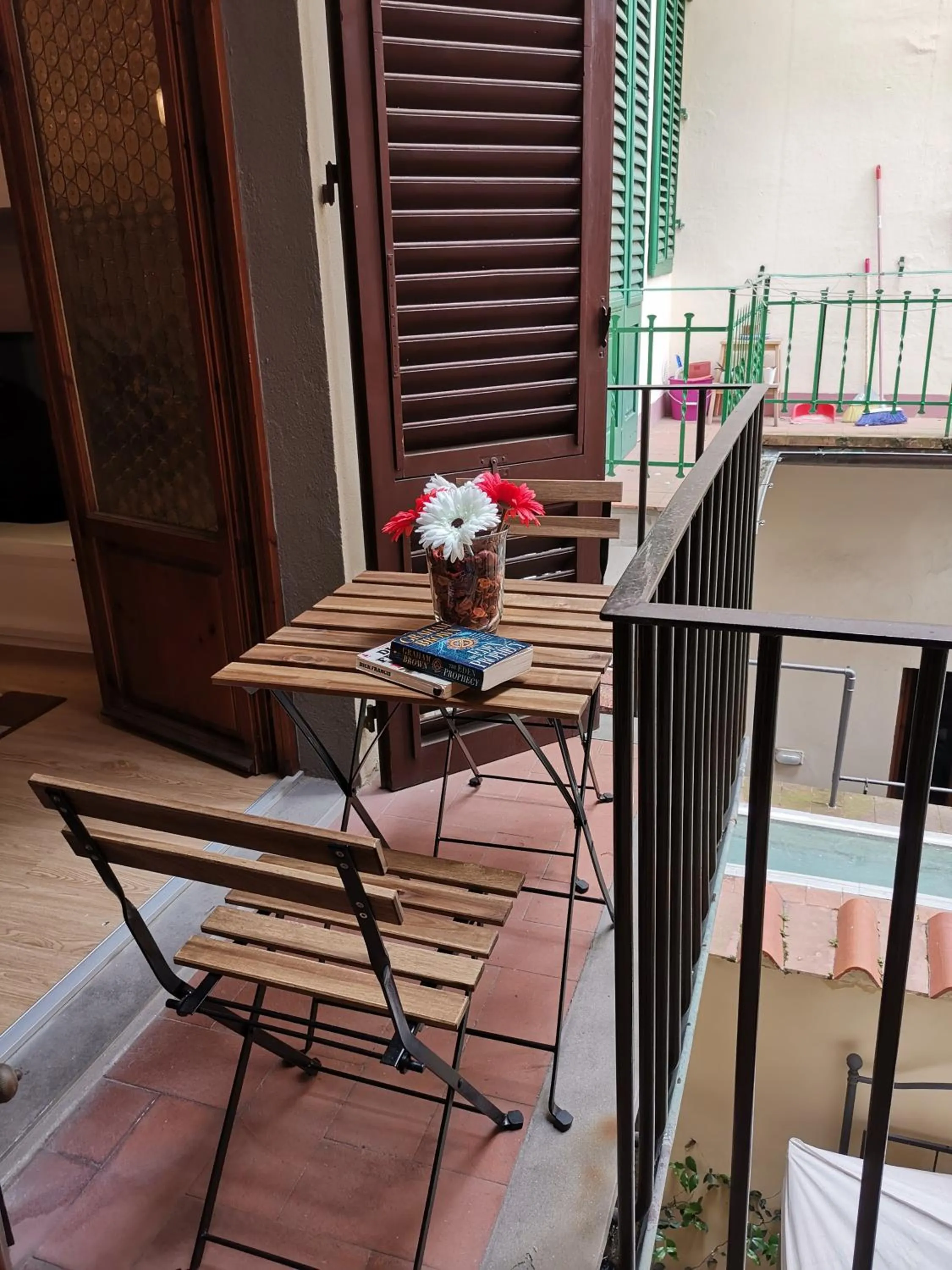 Balcony/Terrace in Ghibellina 22 Apartment