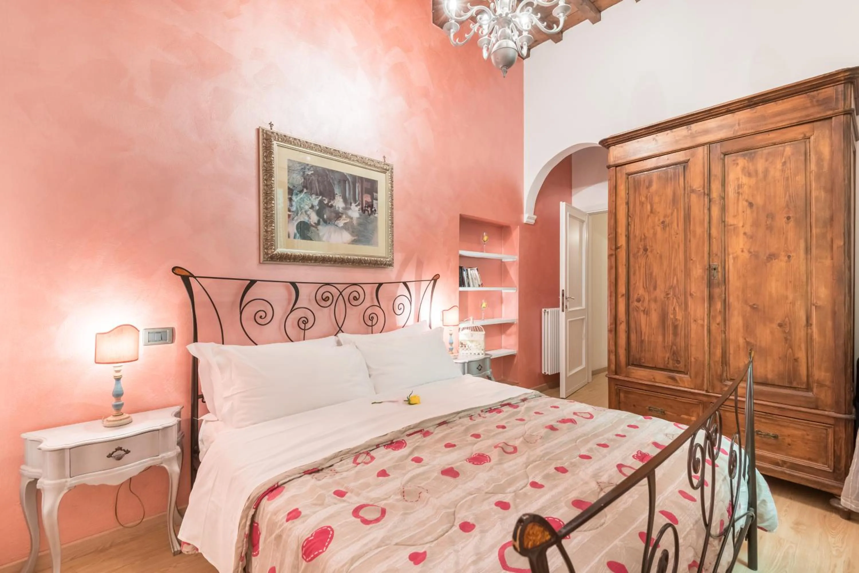 Bed in Ghibellina 22 Apartment