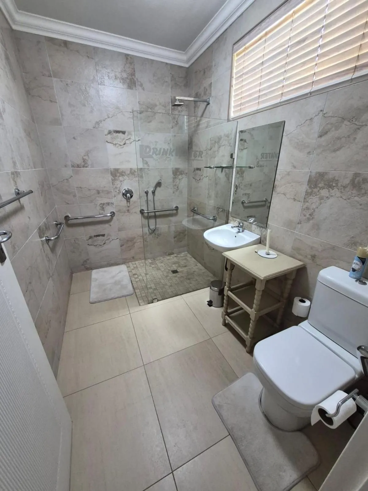 Drinkwater Guest Farm