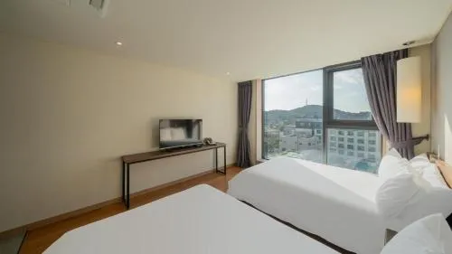 Temata Hotel Segwipo Jeju