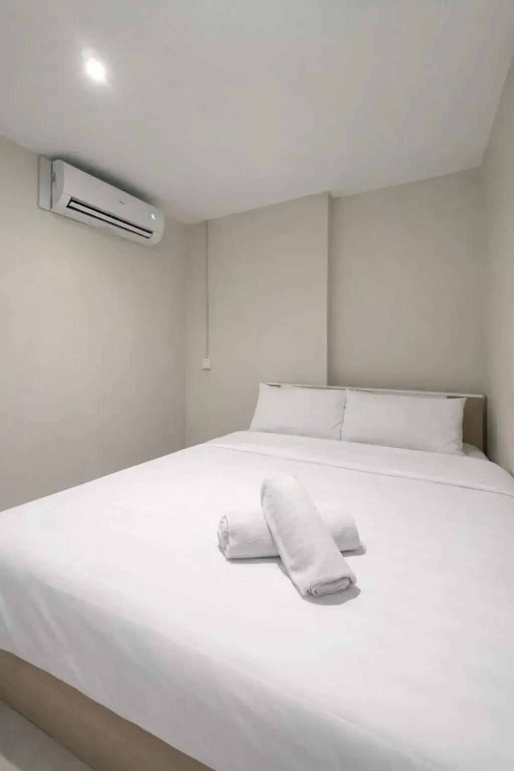 Double Room in OYO 190 Bintang Park Hotel Double Room in OYO 190 Bintang Park Hotel