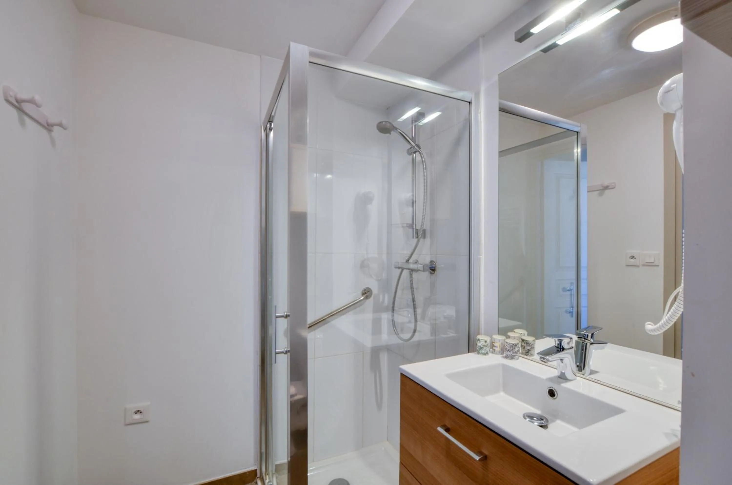 Bathroom in Evancy Etoile Des Dunes