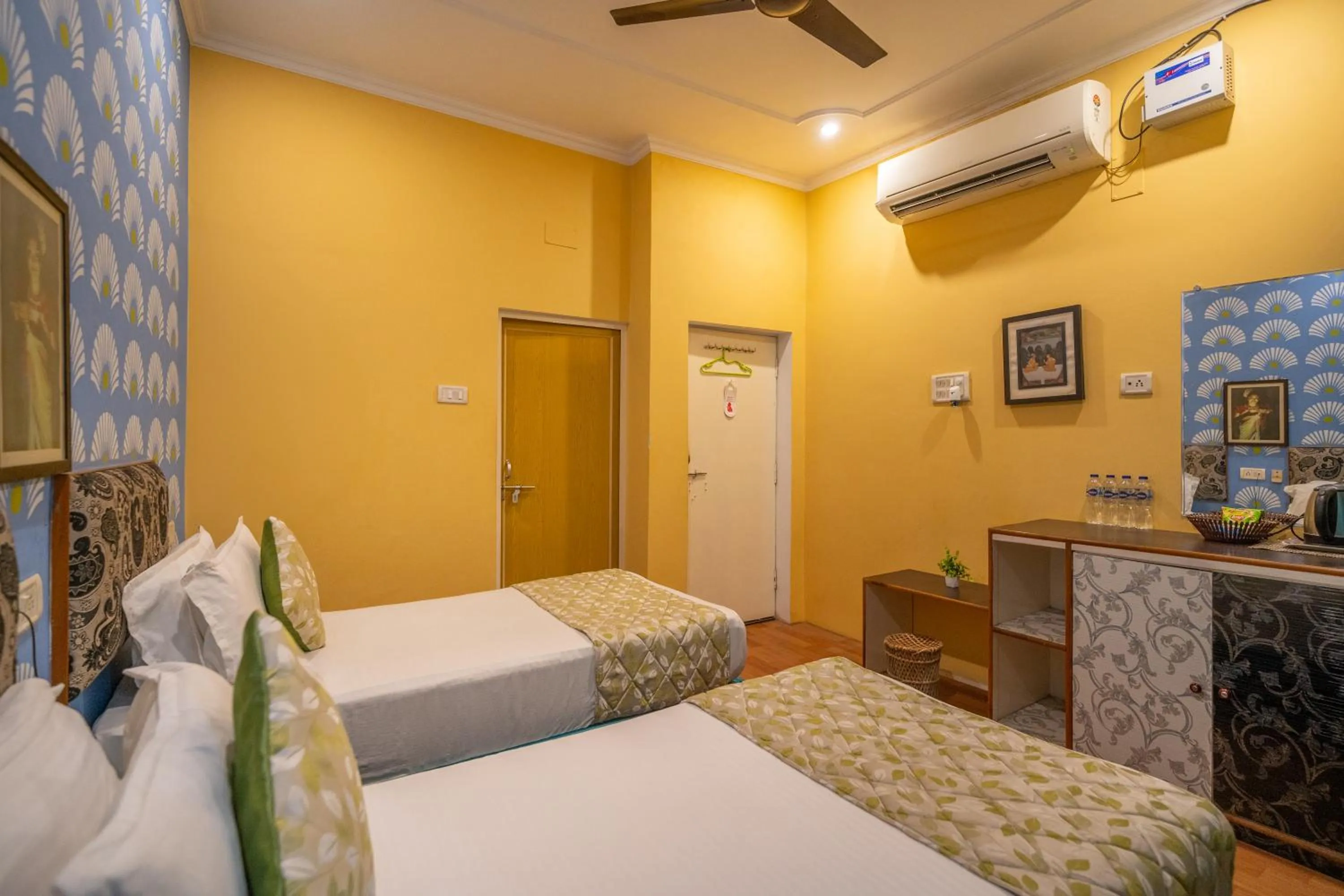 Bedroom, Bed in Tara Guest House