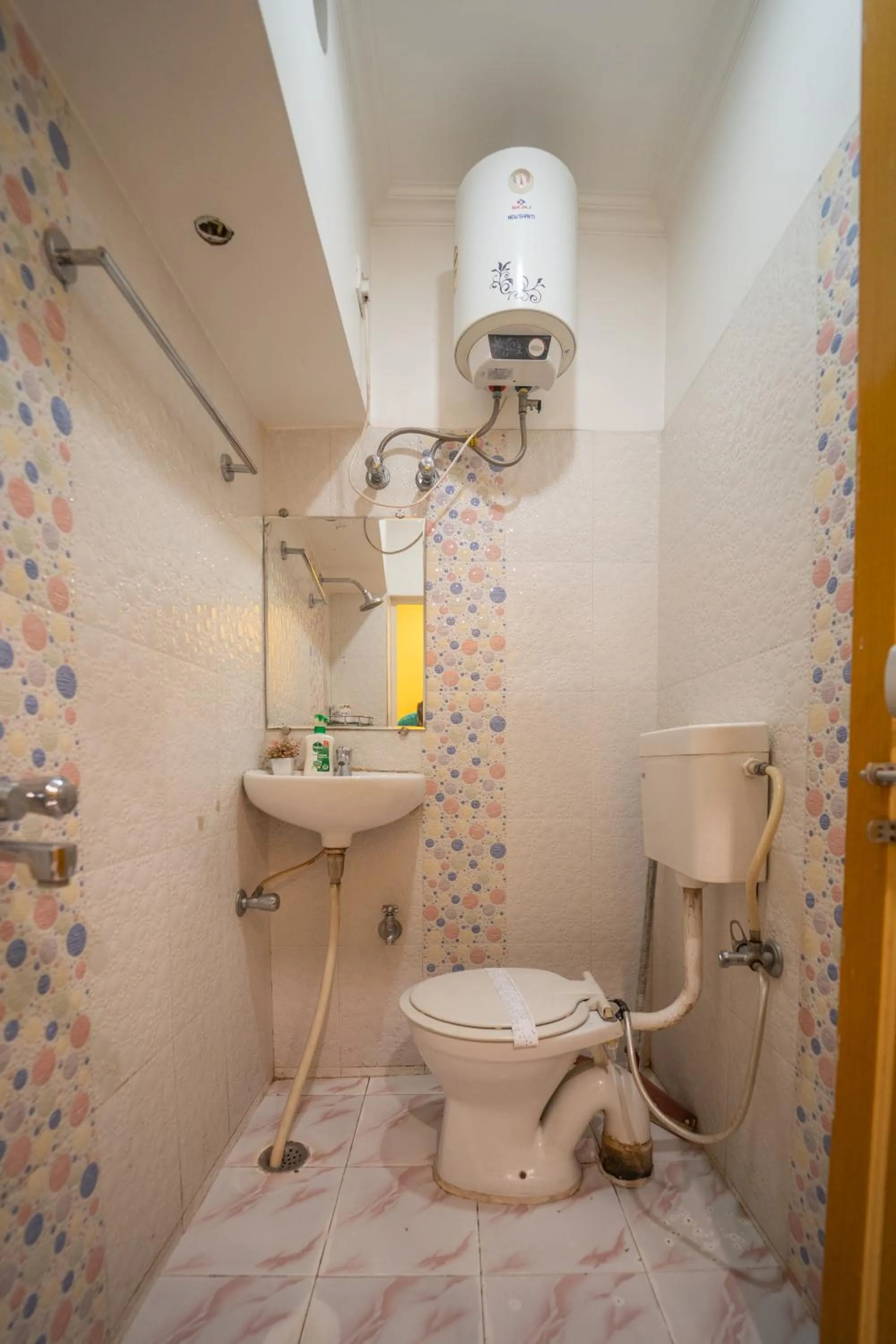 Bathroom in Tara Guest House