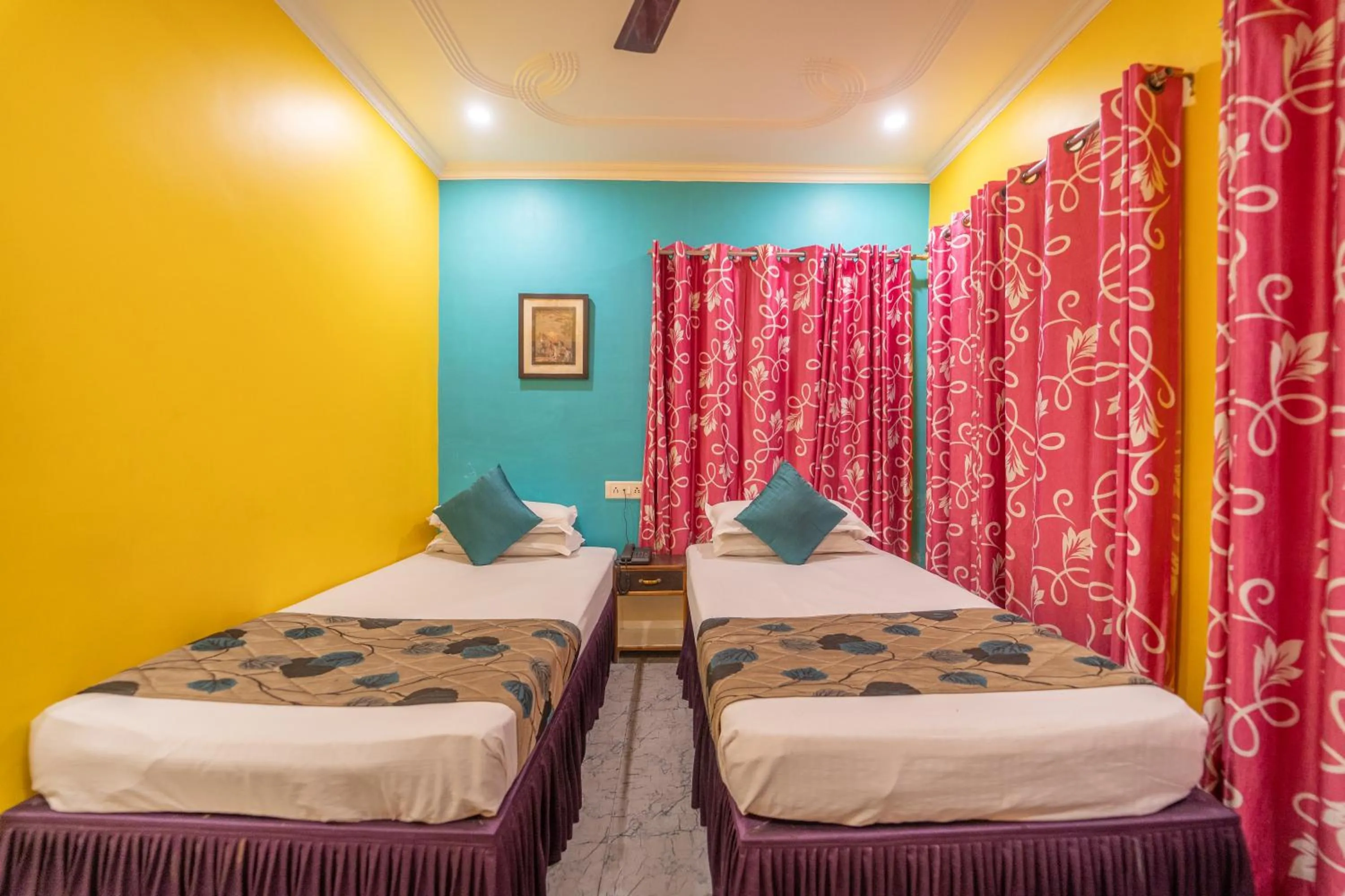 Bed in Tara Guest House