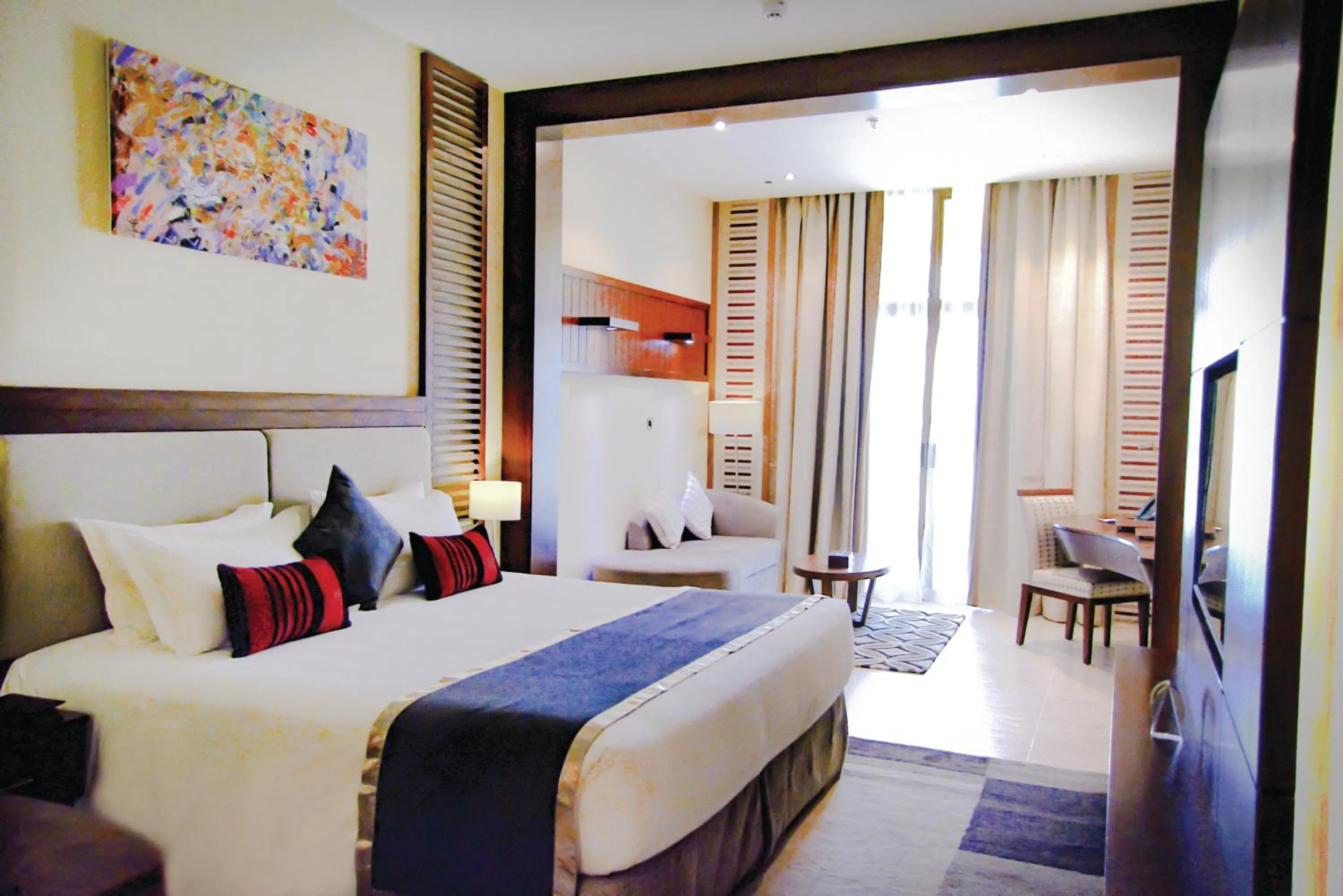 Bedroom, Bed in Western Hotel - Madinat Zayed