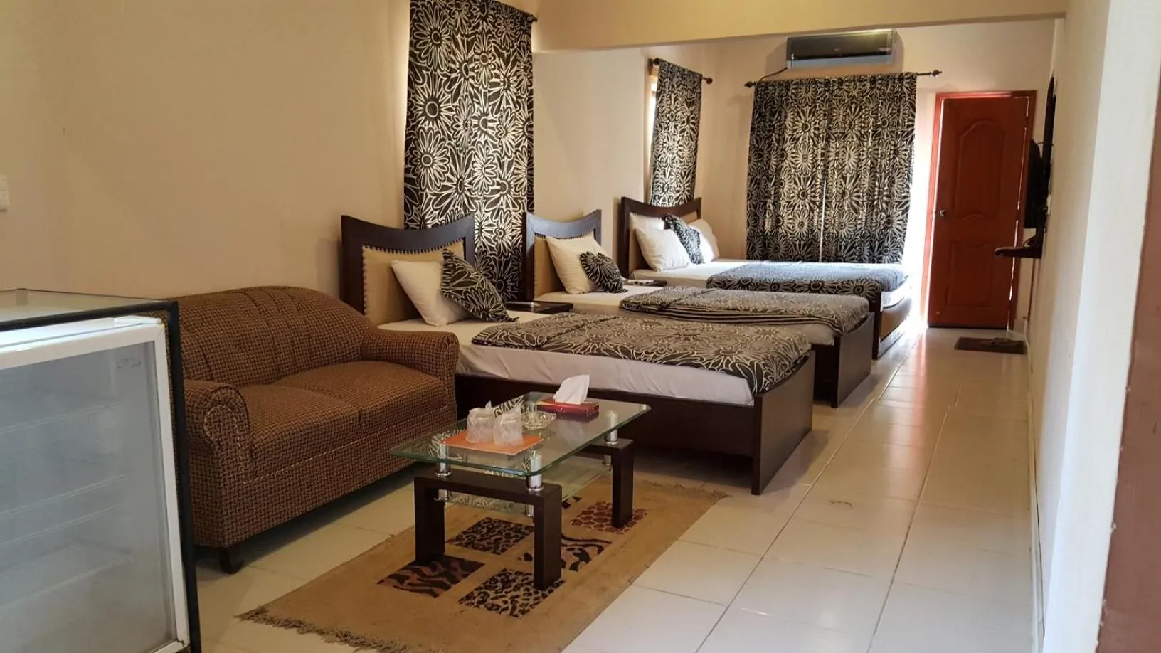 Photo of the whole room in Royal Inn Hotel