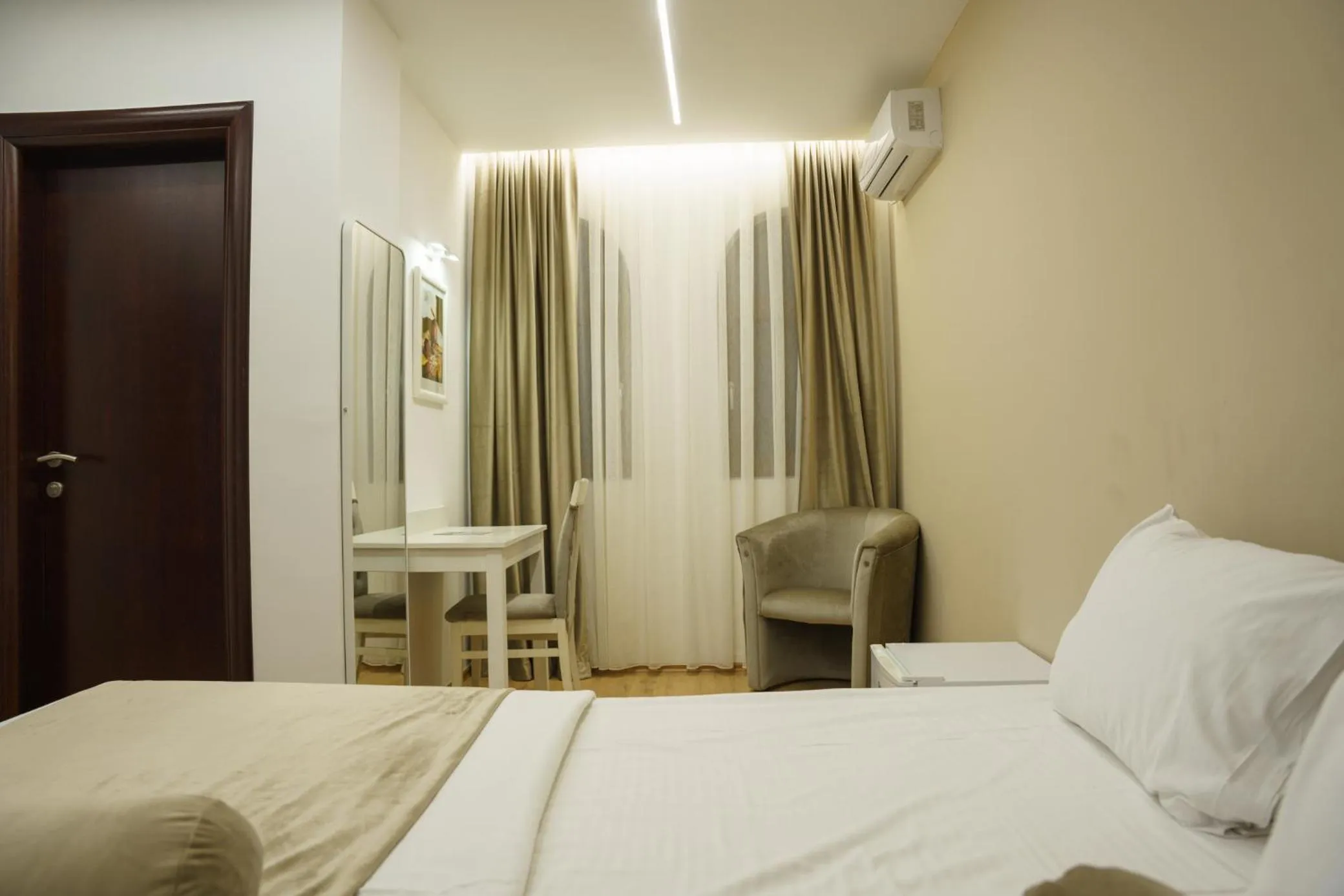 Bed in Hotel Camp Karagaq