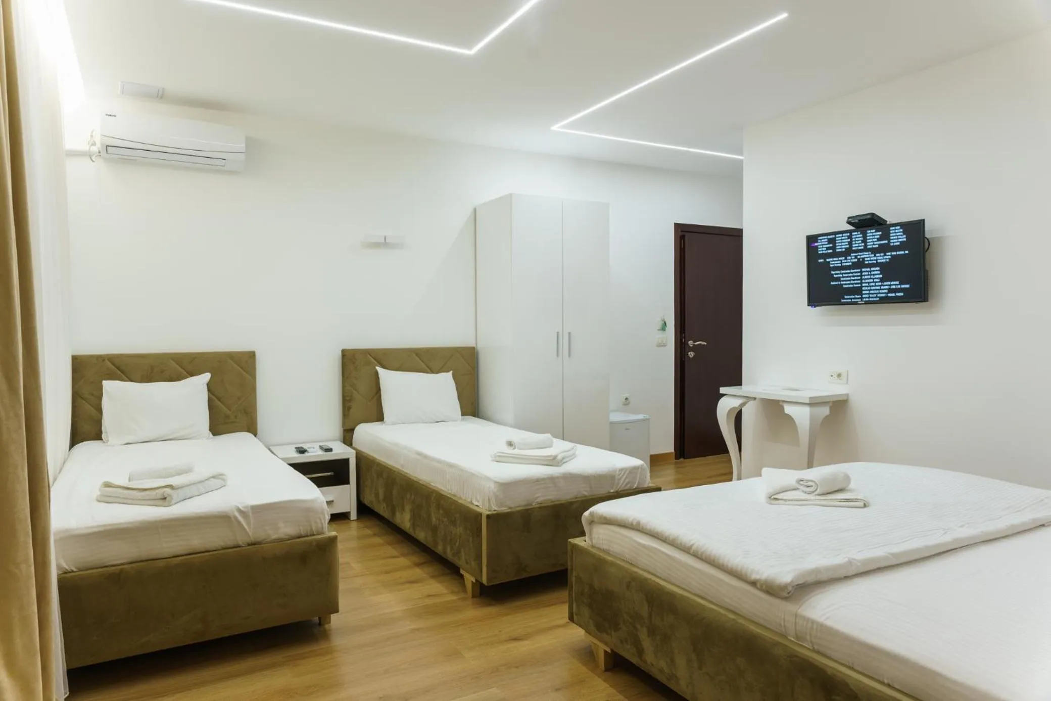 Bed in Hotel Camp Karagaq