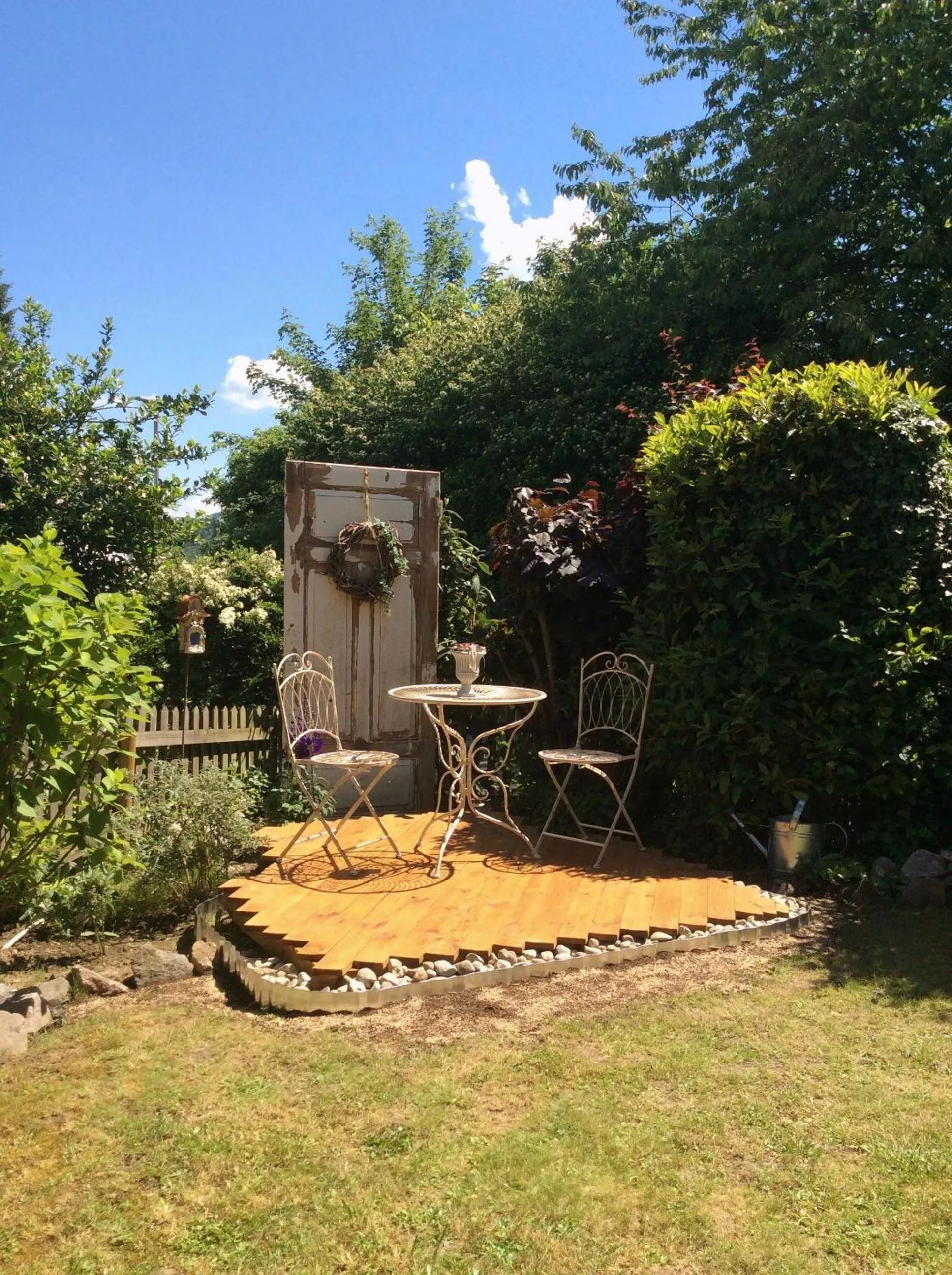 Garden in Ferienwohnung mit HERZ in Laufenburg
