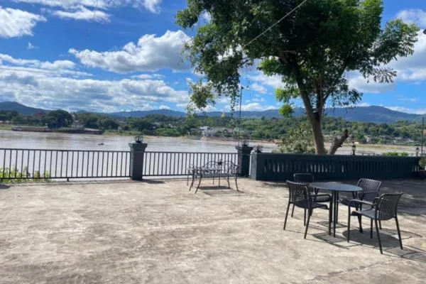 Riverside Houayxay Hotel