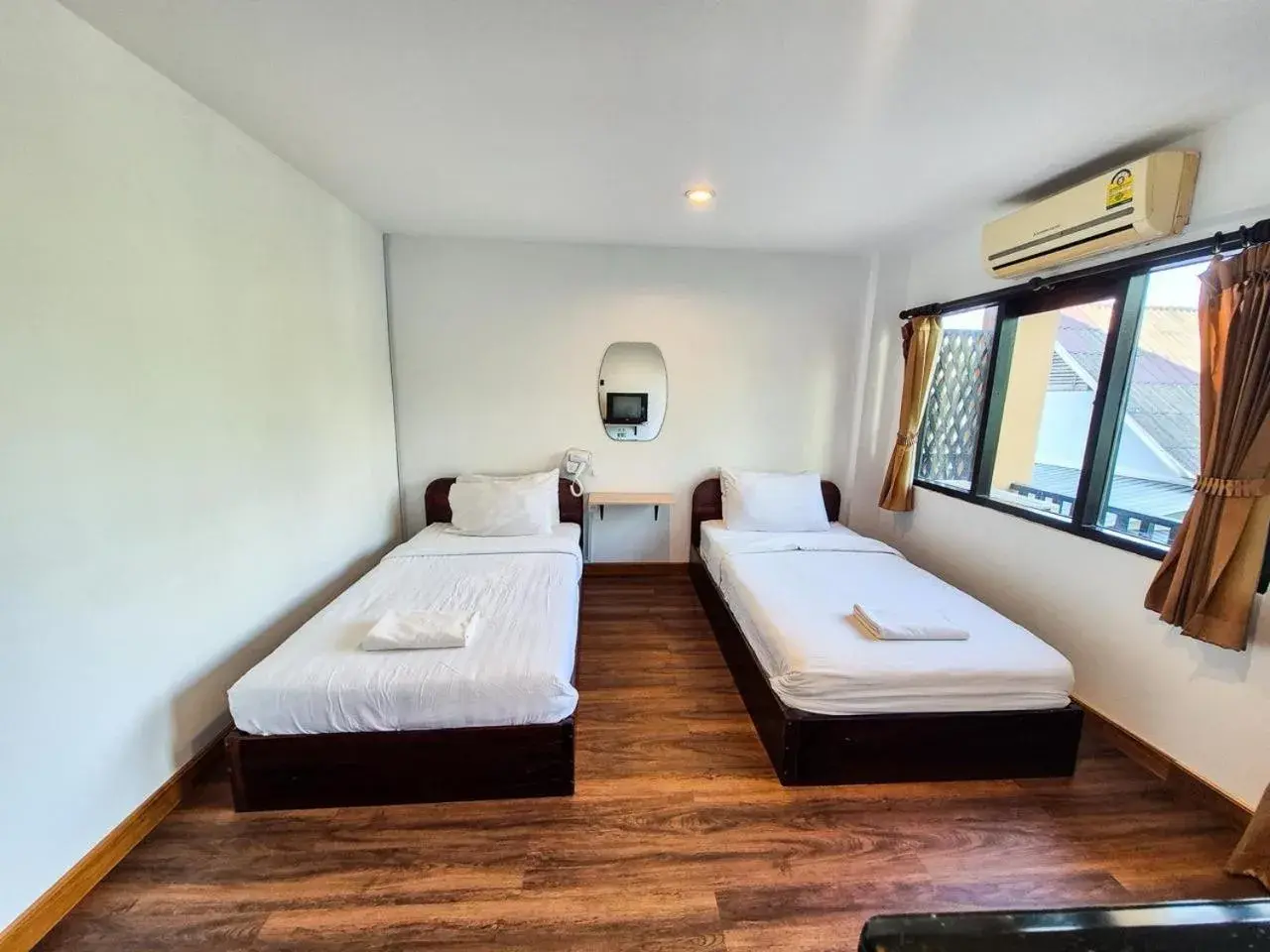 Standard Twin Room - single occupancy in Riverside Houayxay Hotel Standard Twin Room - single occupancy in Riverside Houayxay Hotel