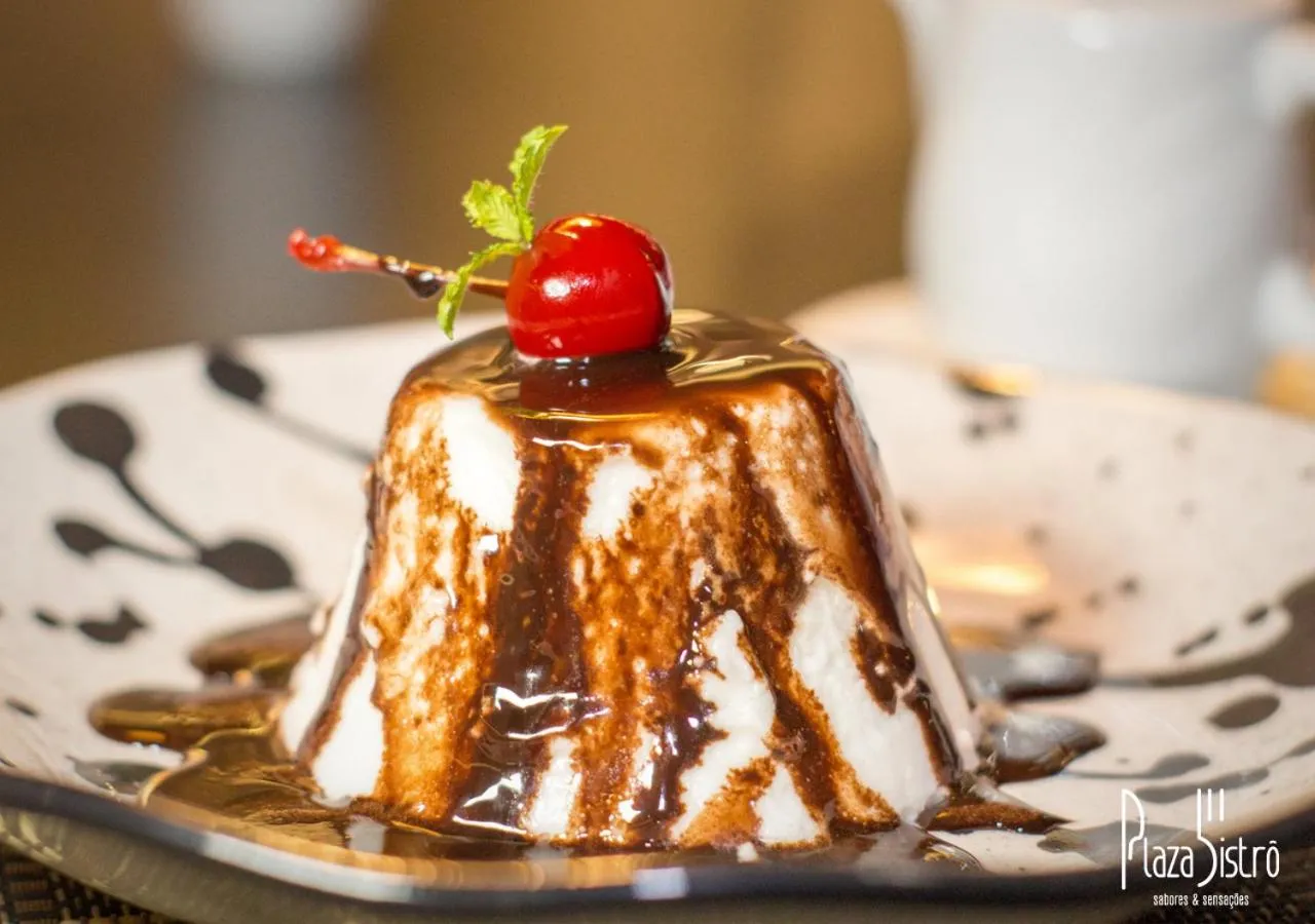 Food in Lord Plaza Hotel