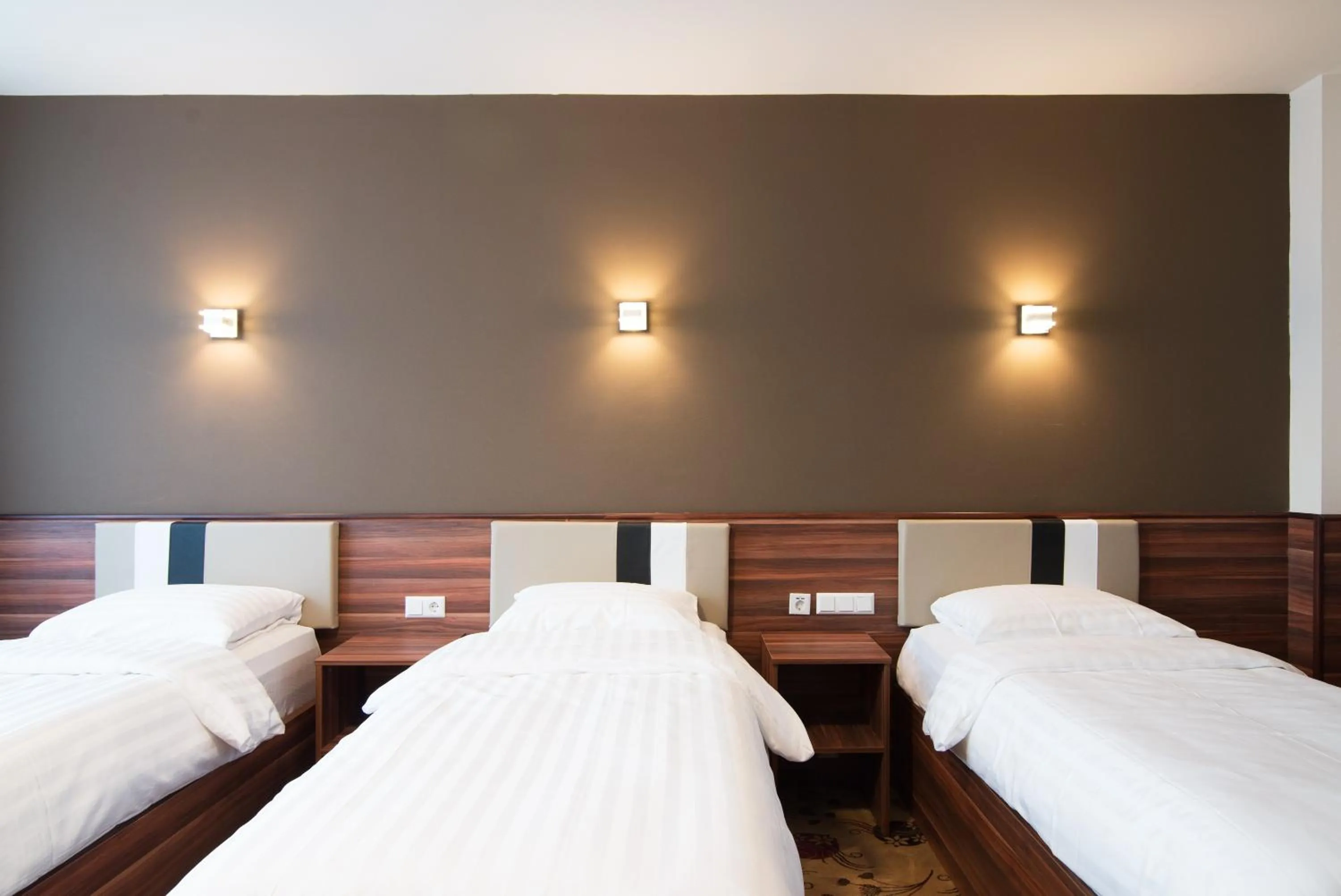 Bedroom in Hotel King's Court