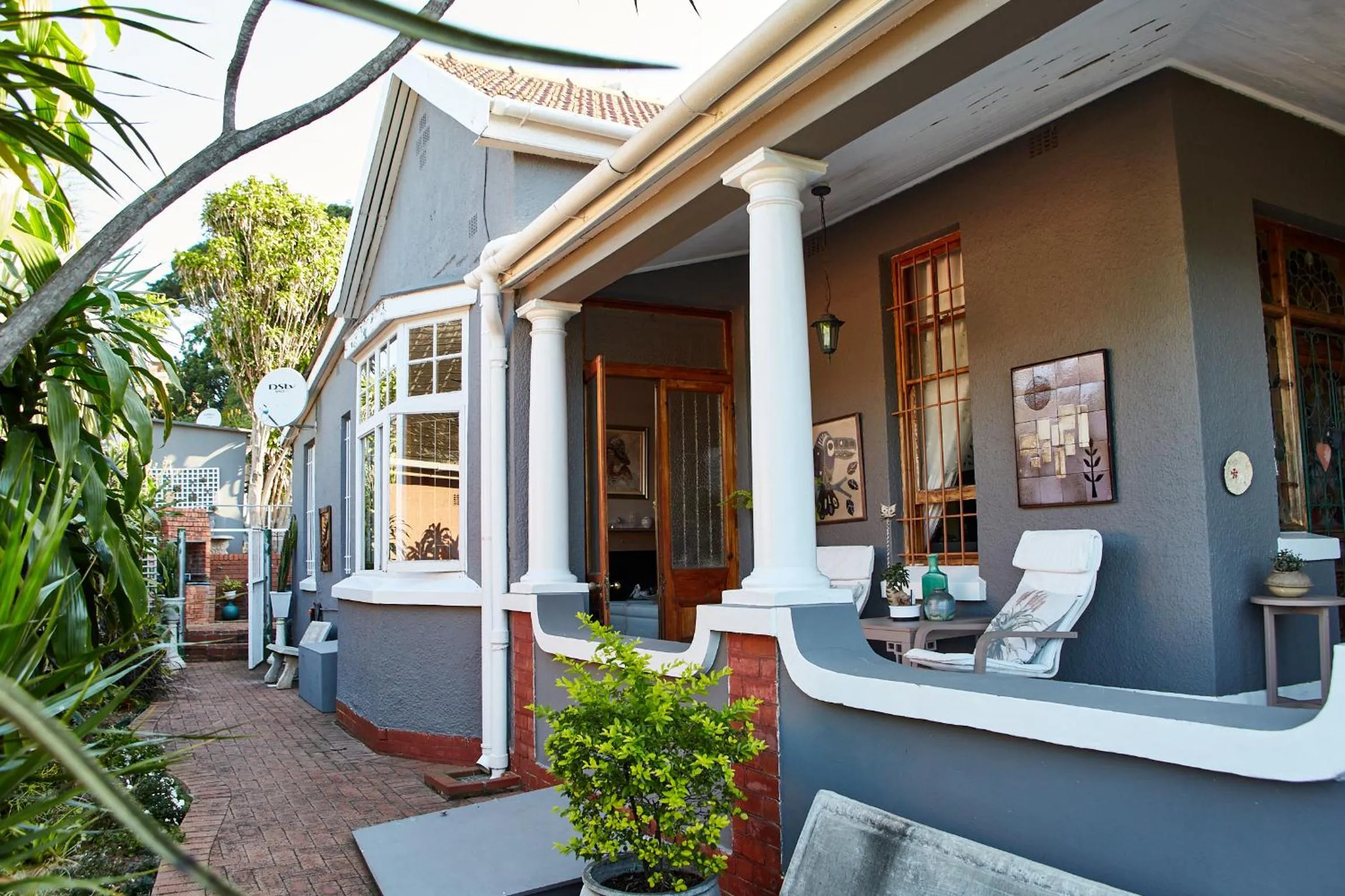 Facade/entrance in Tamarisk Bed & Breakfast