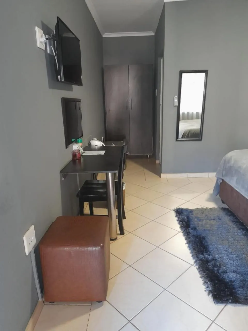 Bed in Nongoma Lodge & Inn CC