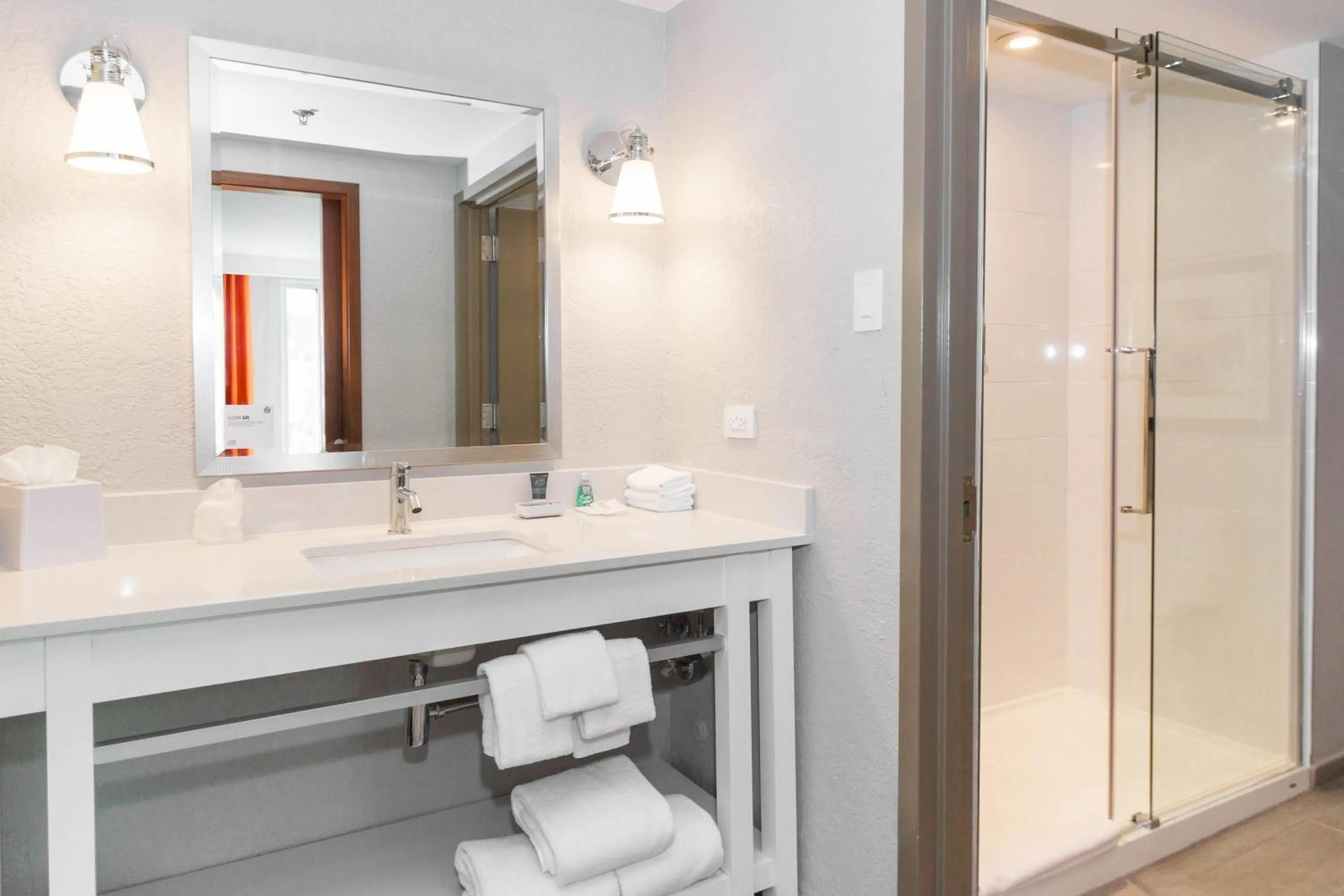 Bathroom in Four Points by Sheraton Caguas Real