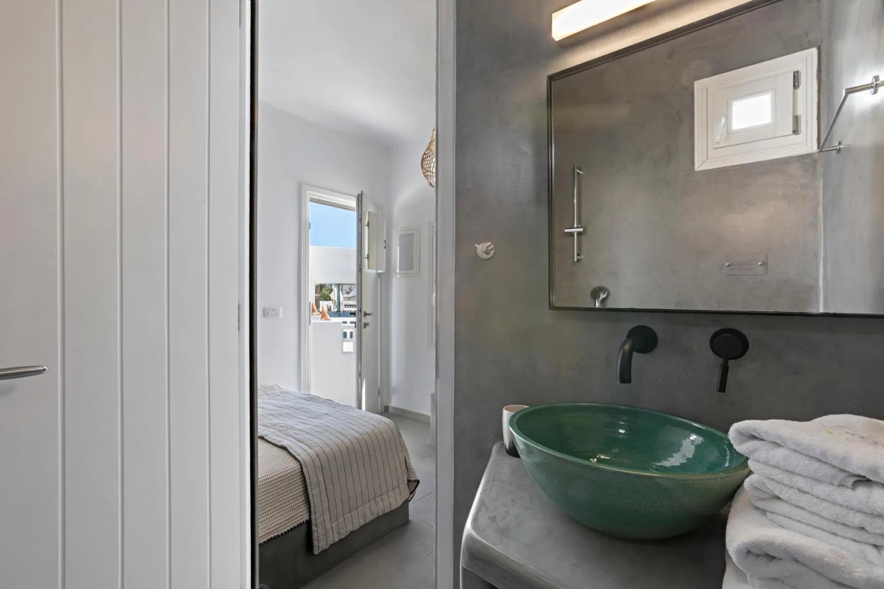 Bed in Casa Grande Santorini