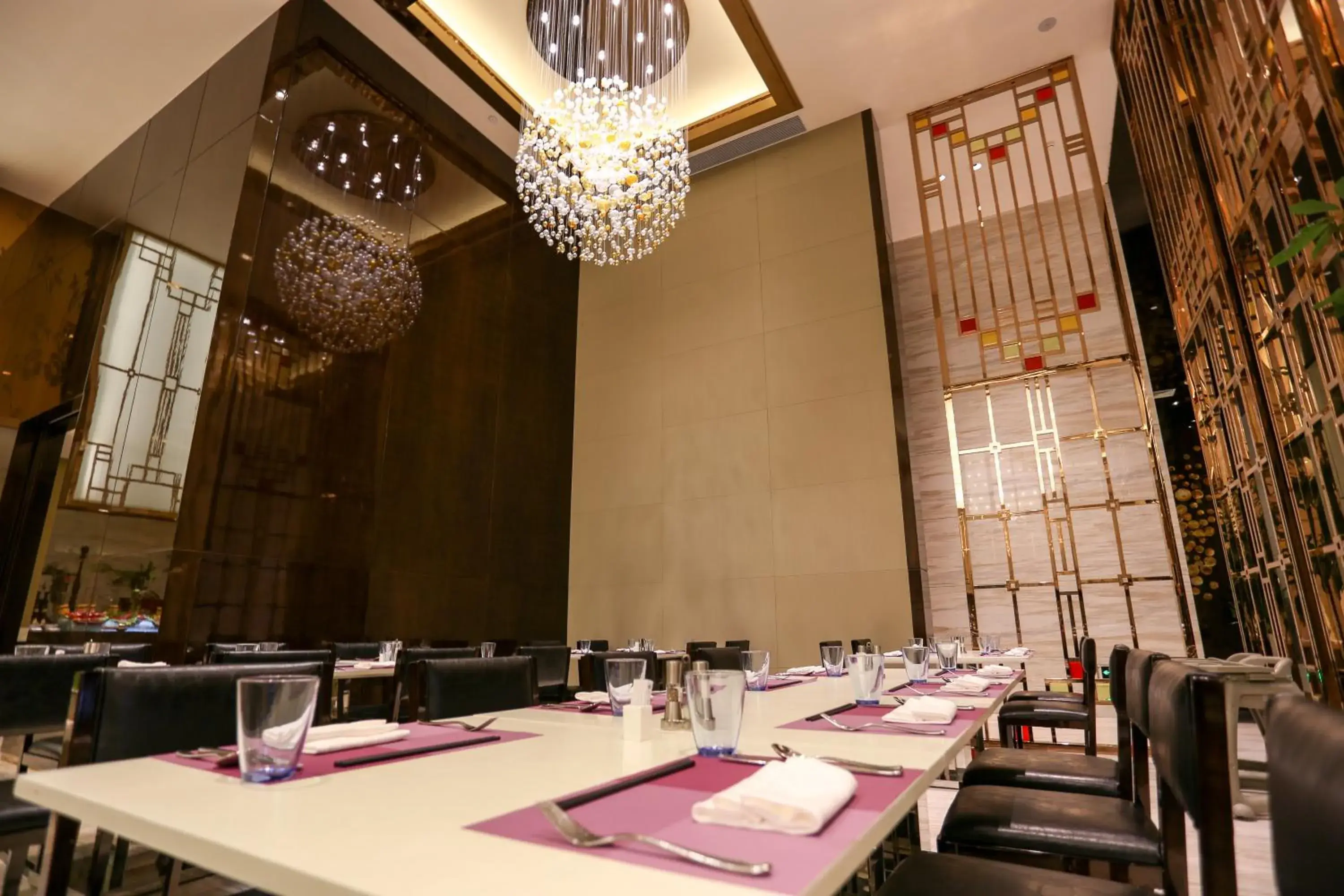 Pullman Shishi Mattison Pullman Shishi Mattison