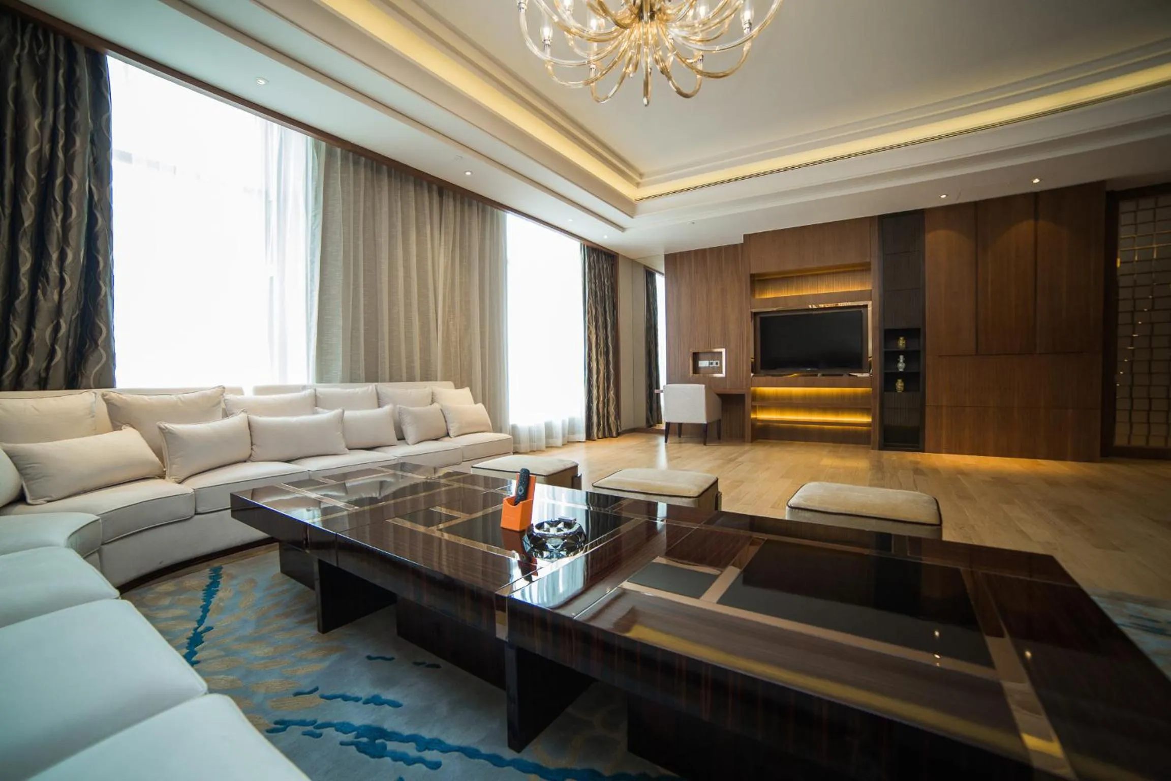 Living room in Pullman Shishi Mattison