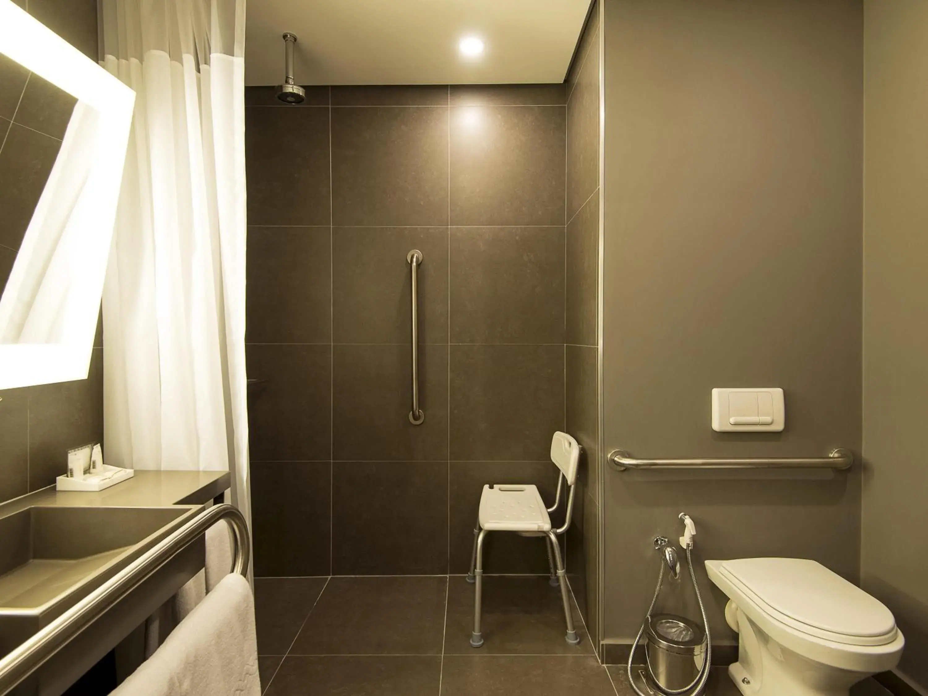 Bedroom in Novotel Santos Gonzaga Bedroom in Novotel Santos Gonzaga