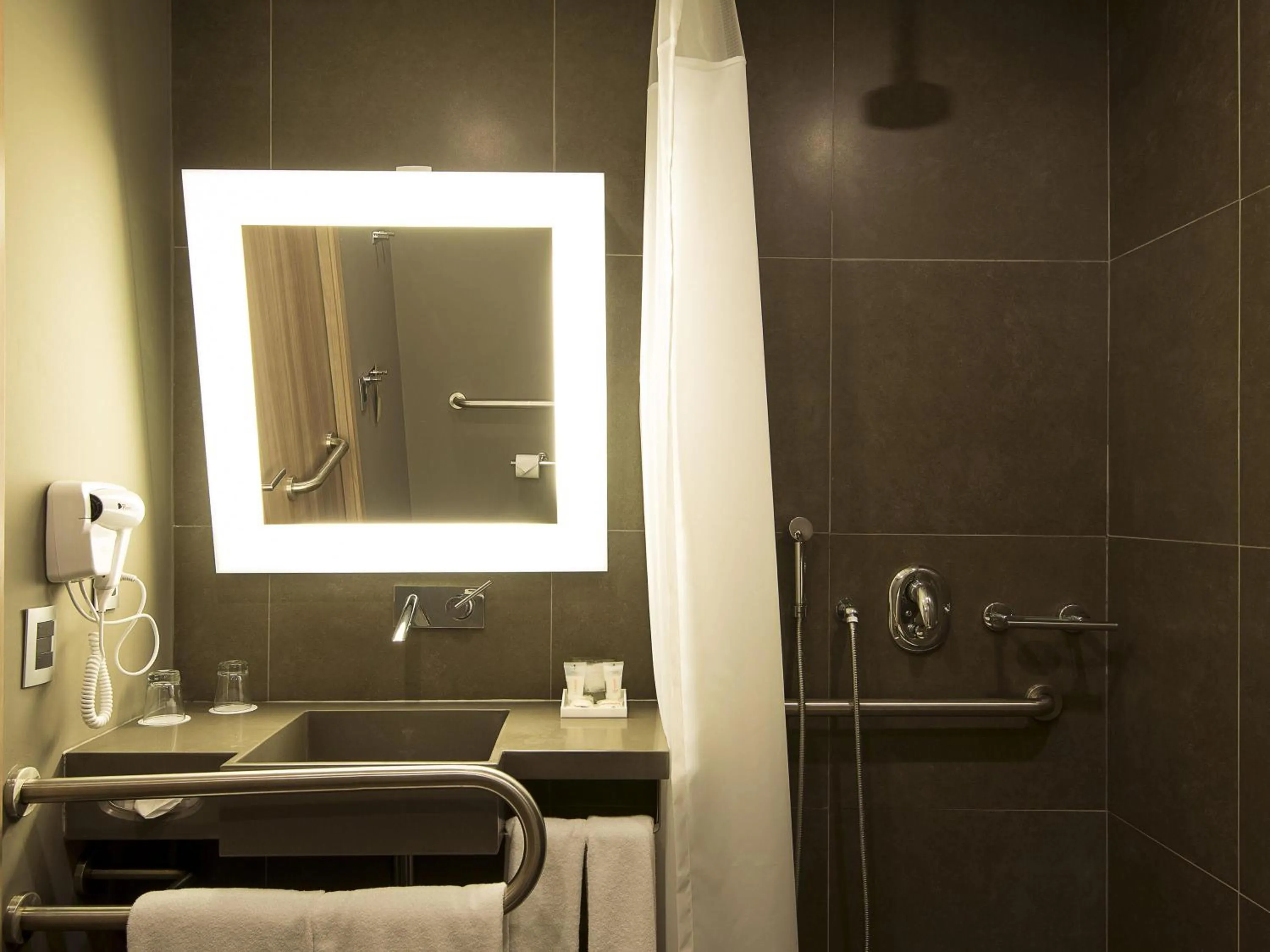 Bedroom in Novotel Santos Gonzaga