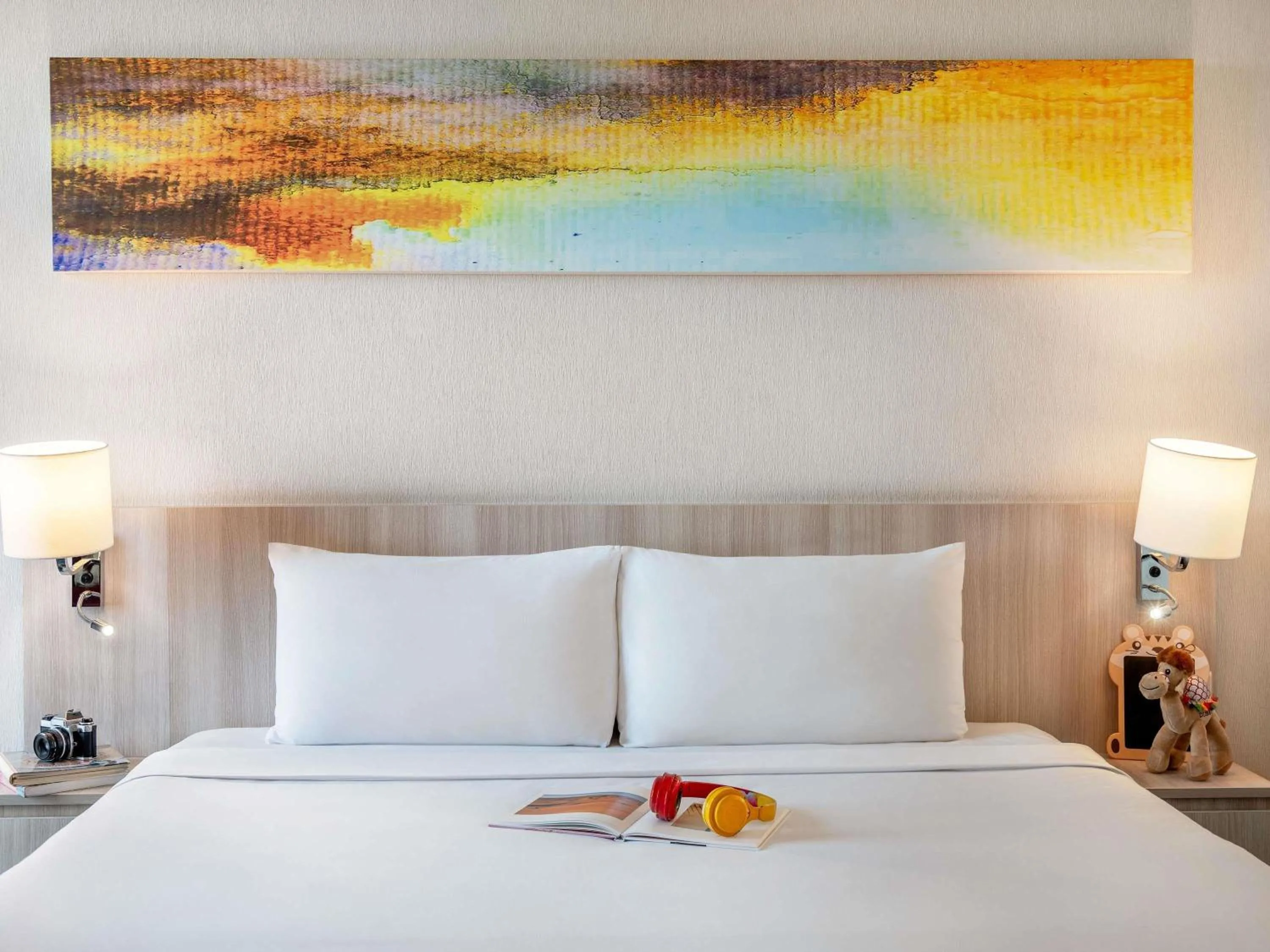 Bedroom, Bed in Ibis Styles Dragon Mart Dubai