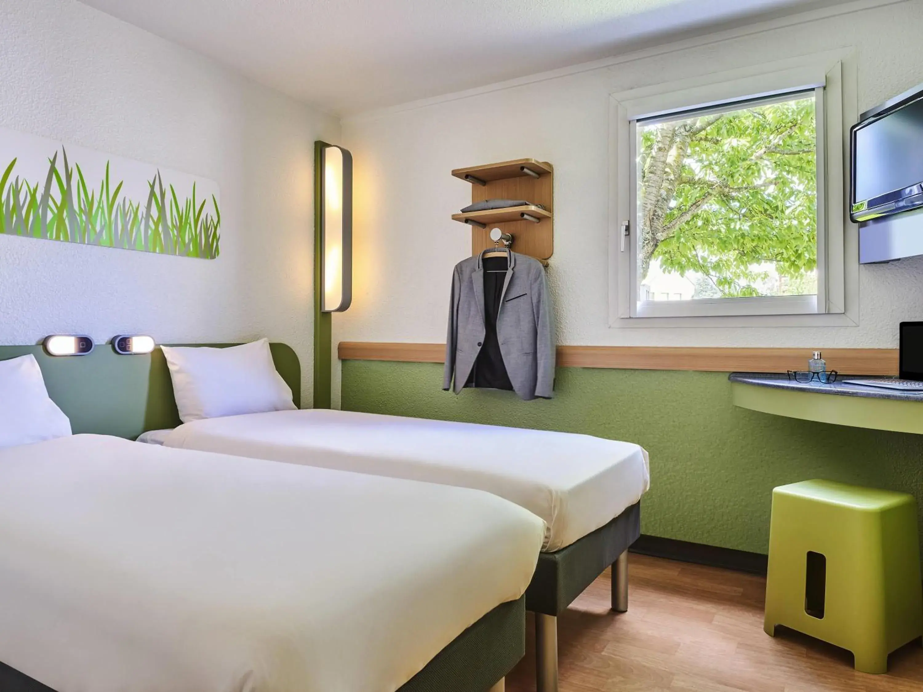 Bedroom, Bed in Ibis Budget Versailles Coignieres Bedroom, Bed in Ibis Budget Versailles Coignieres