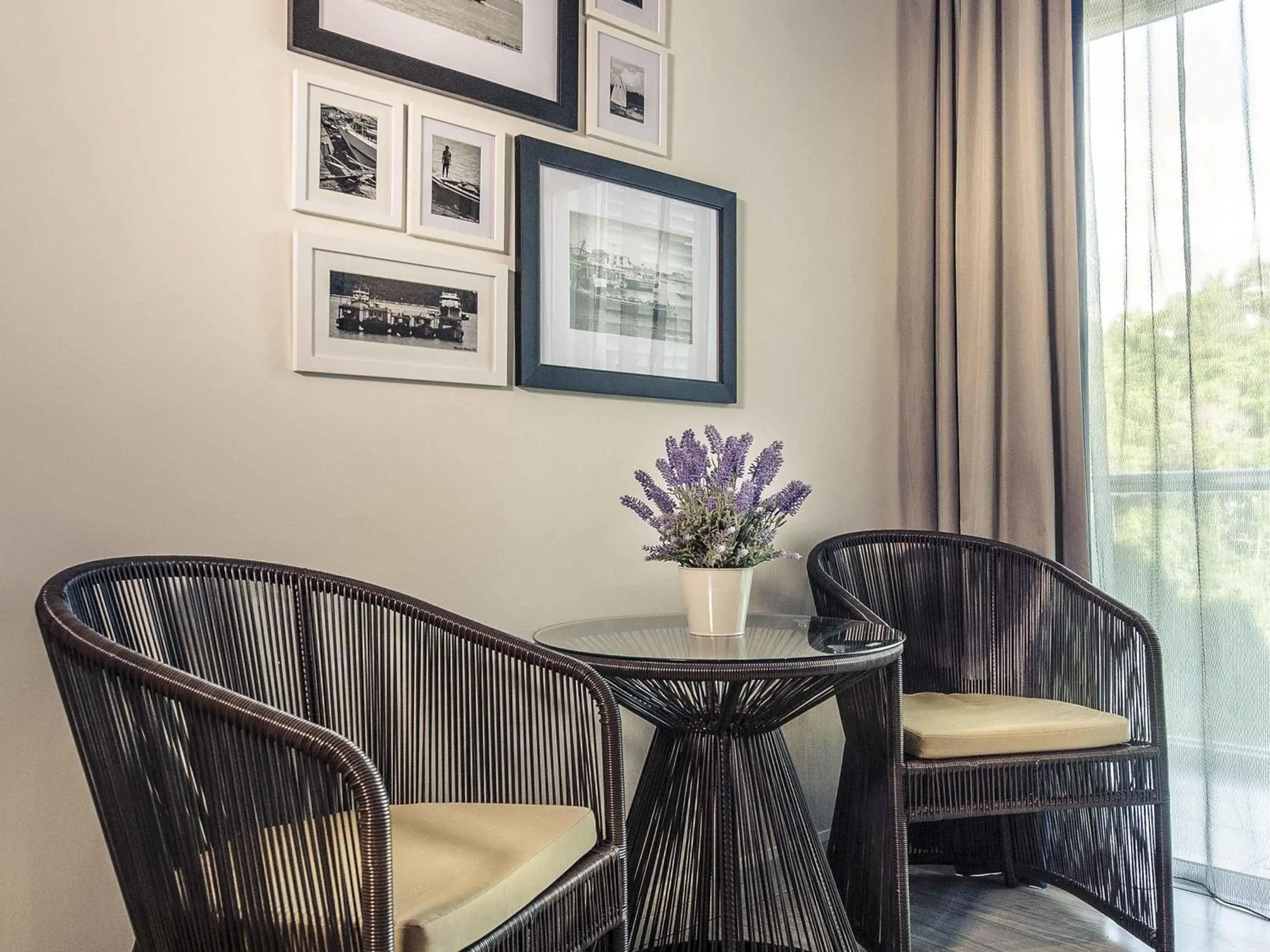 Bedroom in Mercure Kota Kinabalu City Centre Bedroom in Mercure Kota Kinabalu City Centre