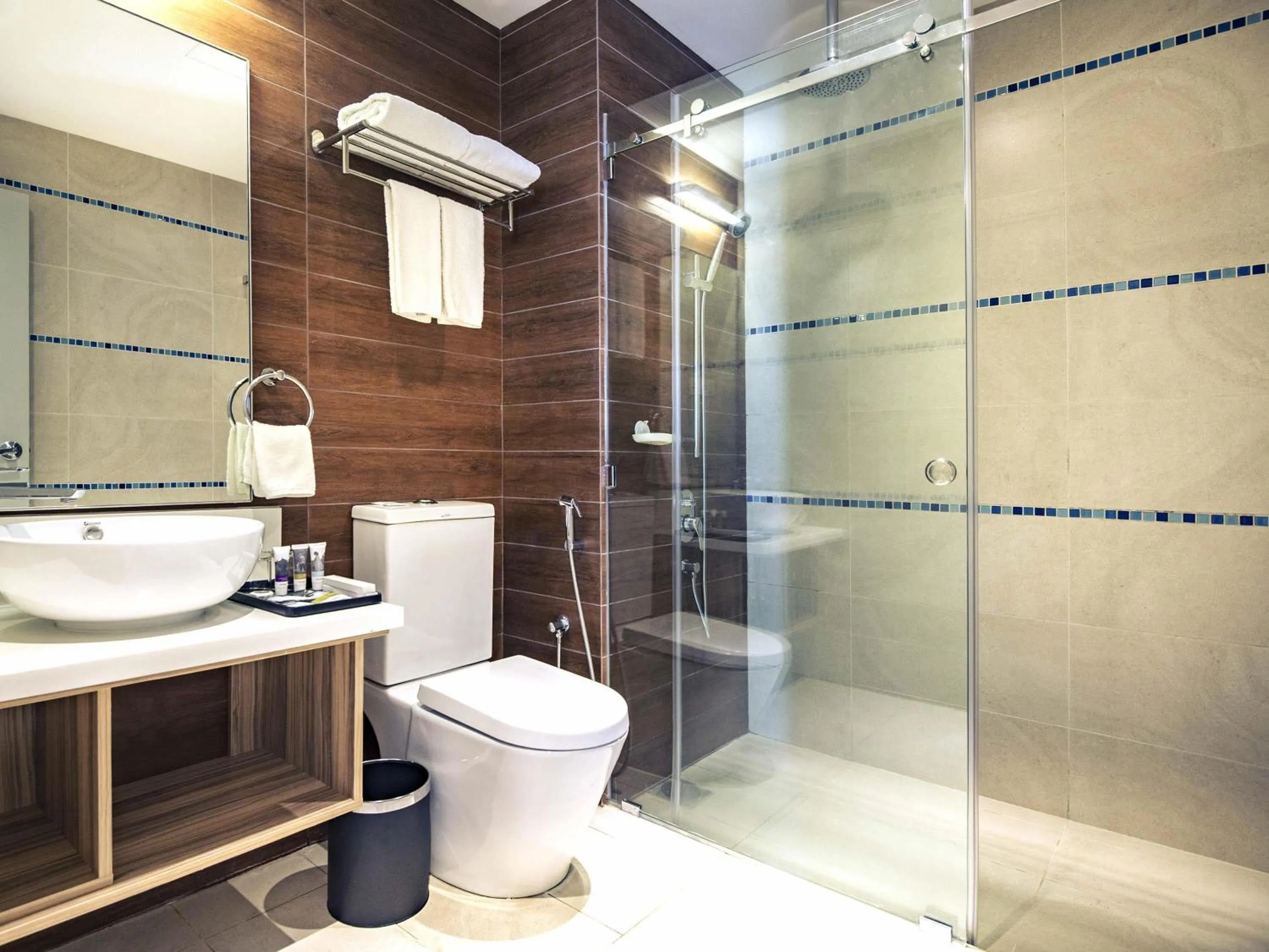 Bedroom in Mercure Kota Kinabalu City Centre